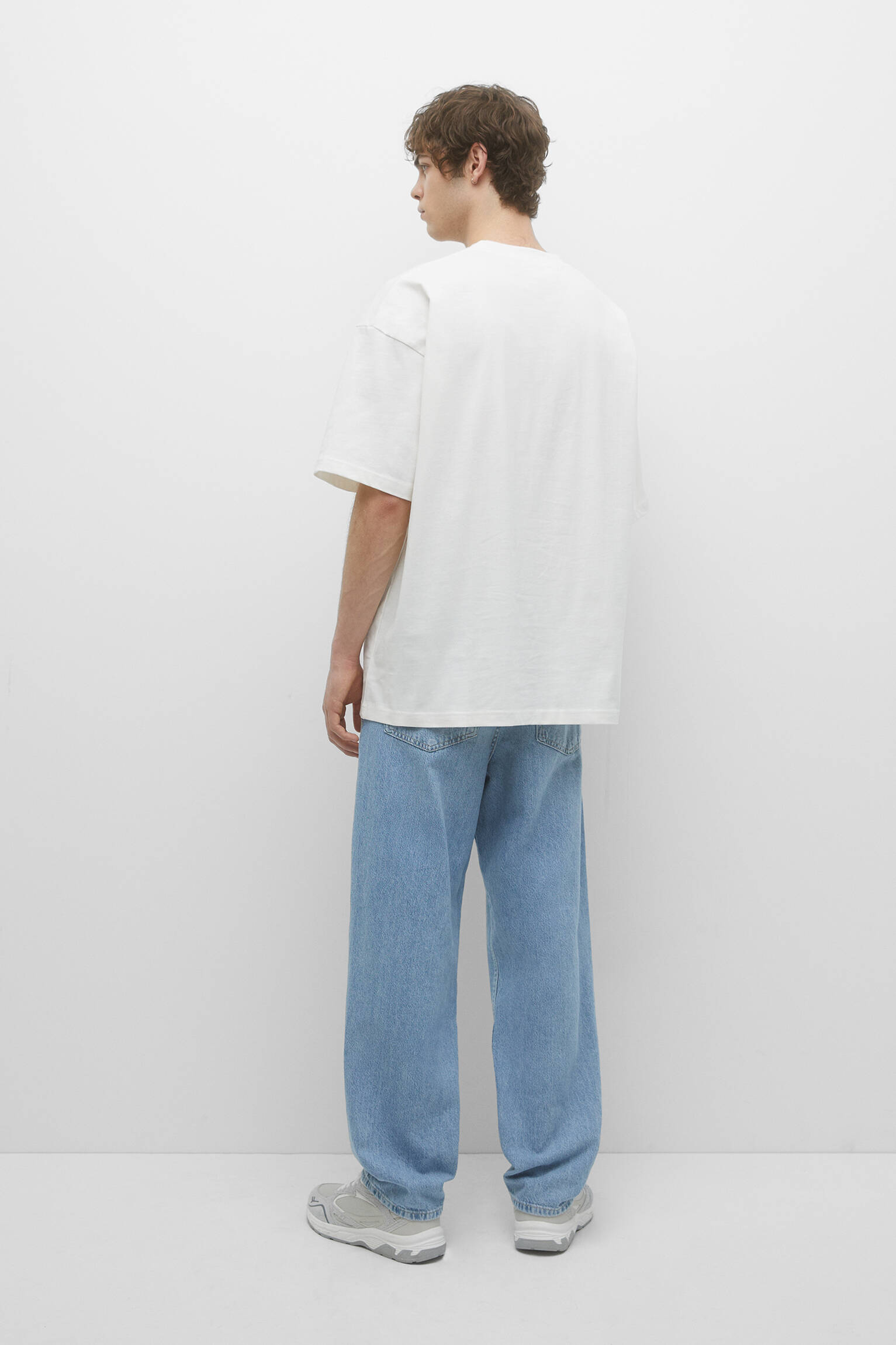 CAMISETA OVERSIZED DE MANGA CURTA - BRANCA OFF-WHITE
