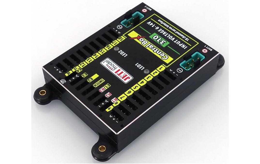 Akkuweiche Central Box 310 mit 2x Rsat2 und RCSW<br>Umfassendes Management mehrerer Servos in einem Modell mit hohen Sicherheitsansprüchen