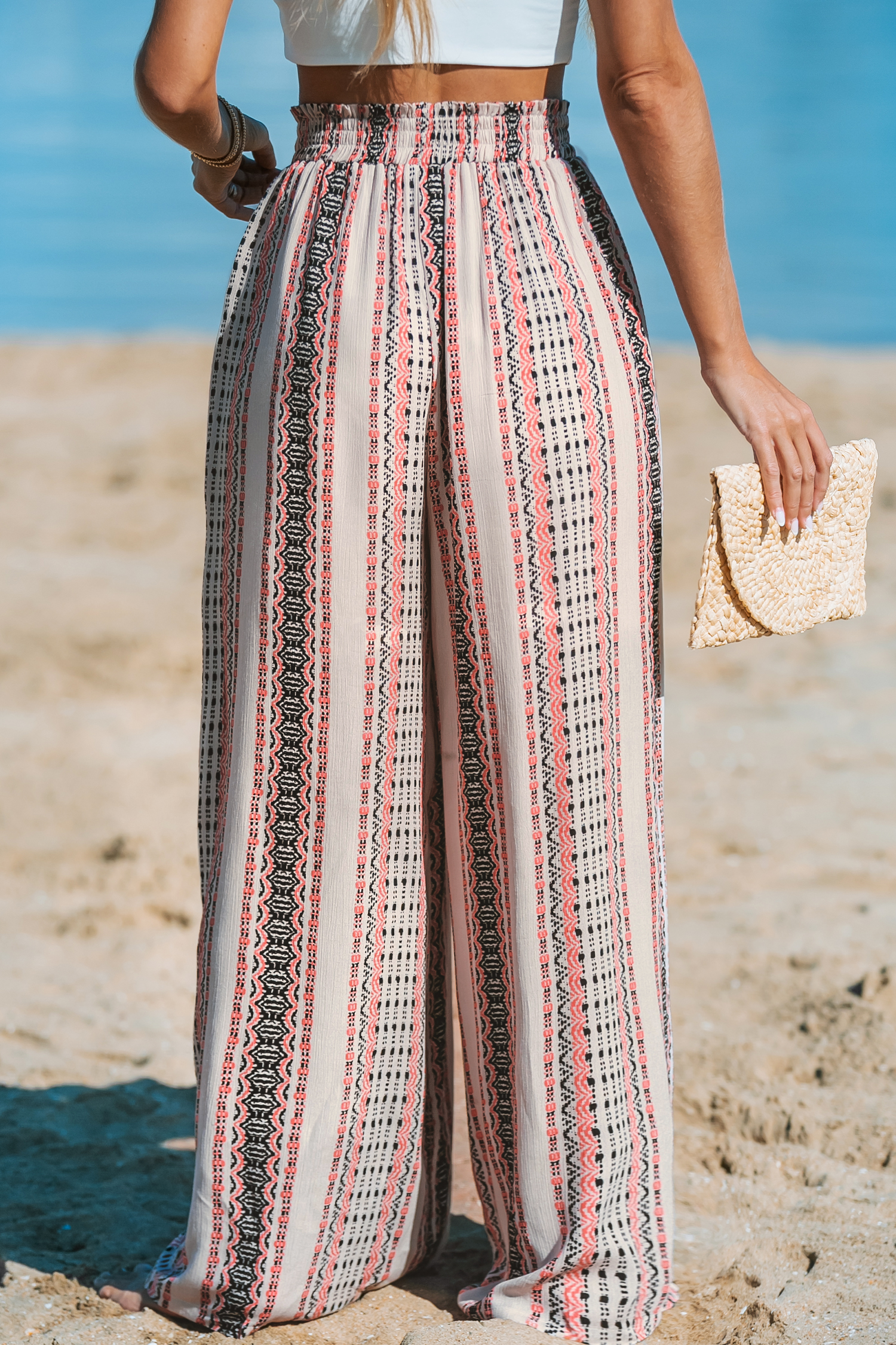 Pantalon avec jambe large et taille à smocks à rayures boho