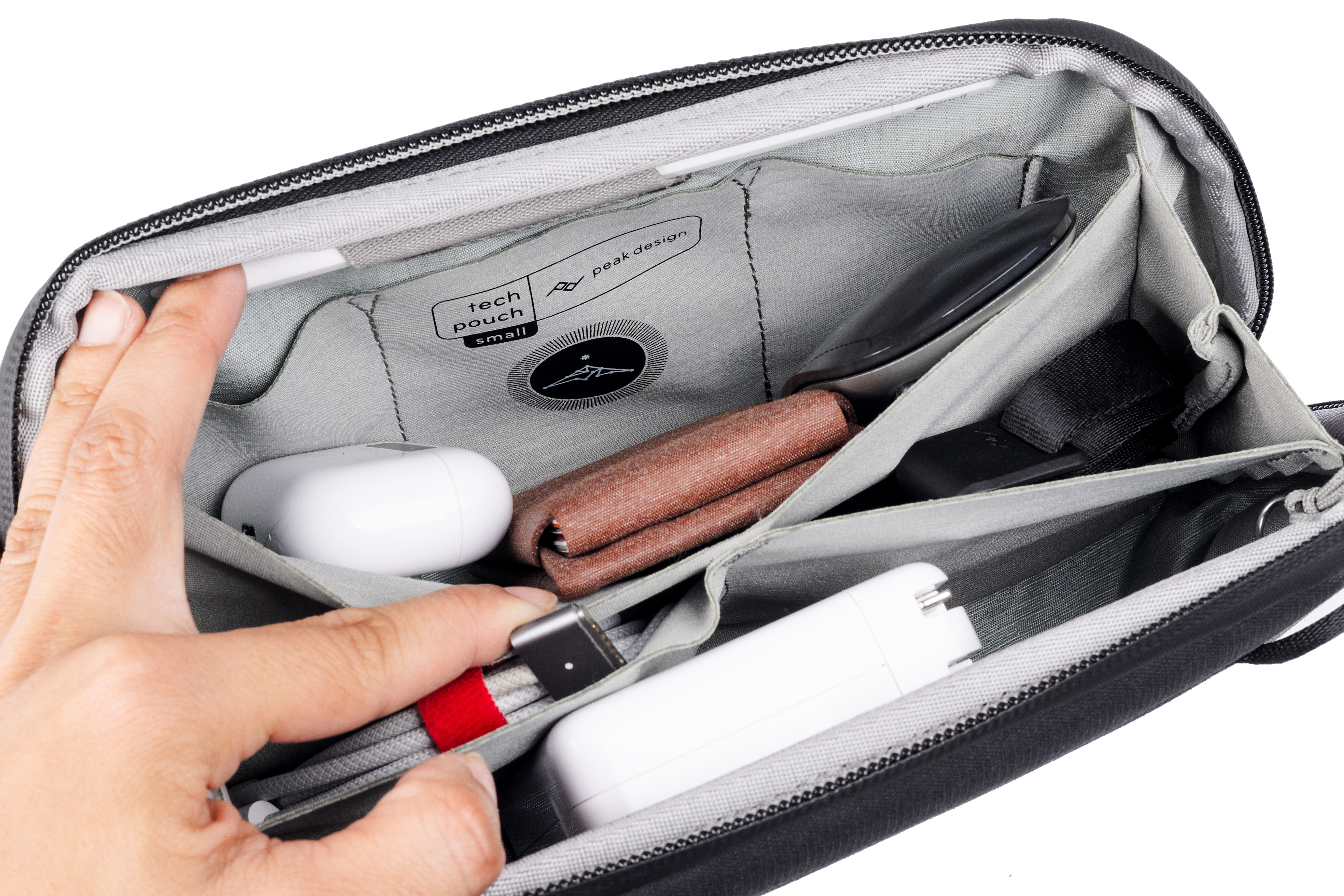 Tech Pouch 1 L