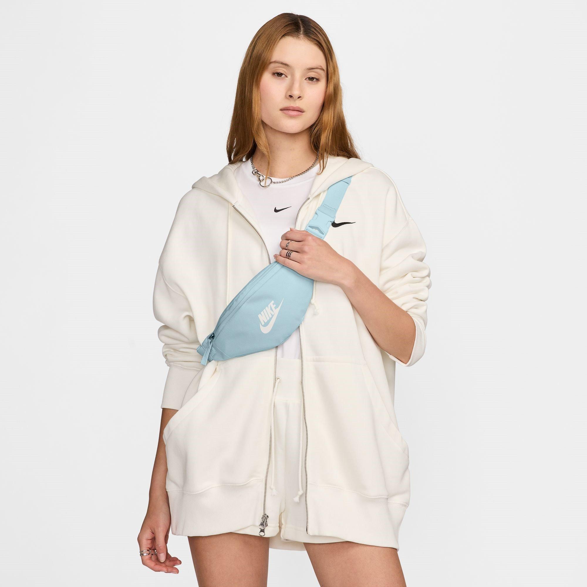 Nike Heritage Bum Bag