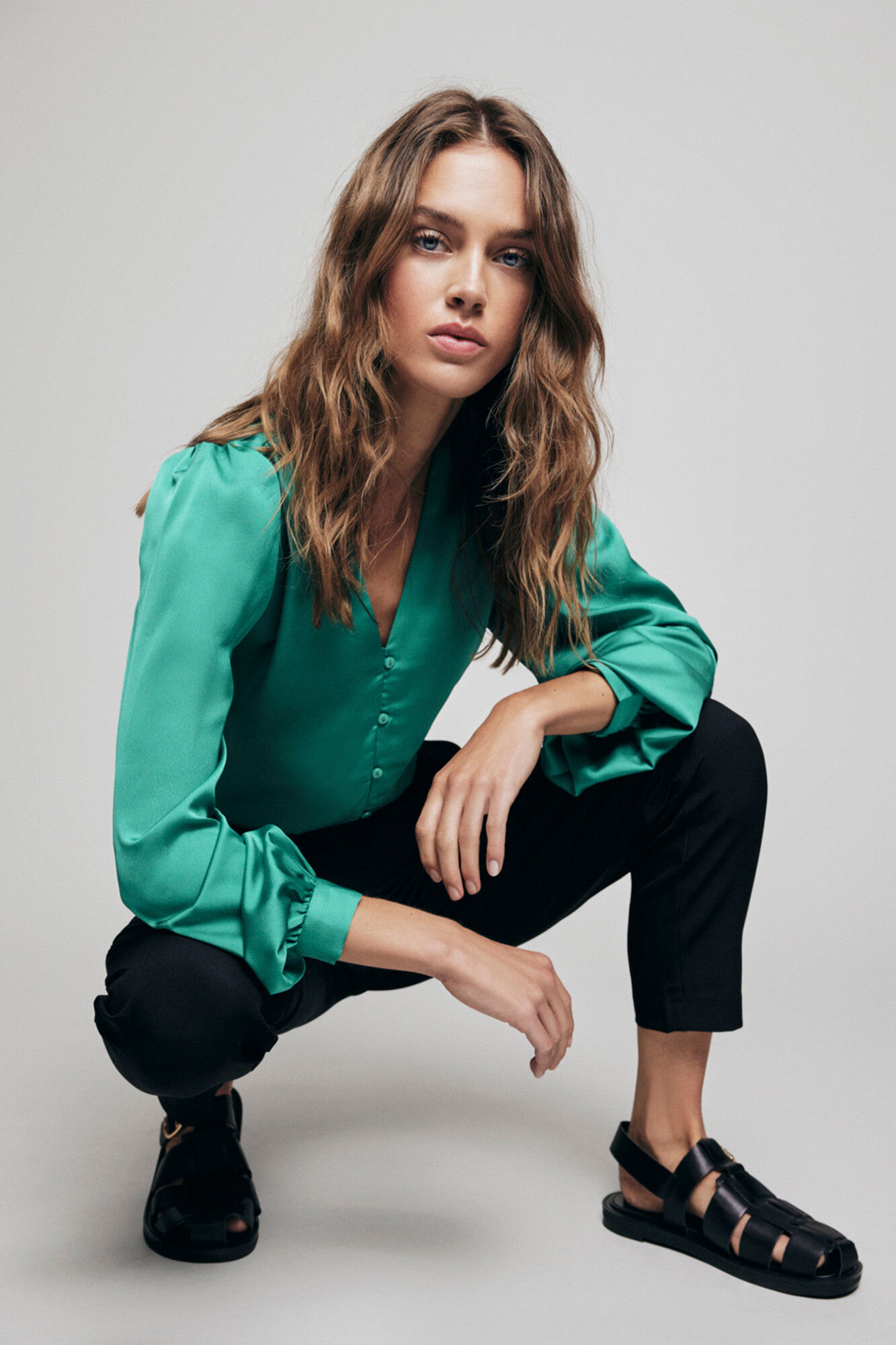 Blusa fluida com mangas bufantes - Verde