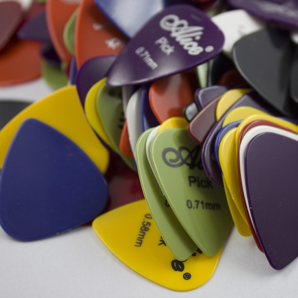 (18er Set) Gitarren Plektrum Musik Kunststoff Pick Saiten Plektren - Bunt