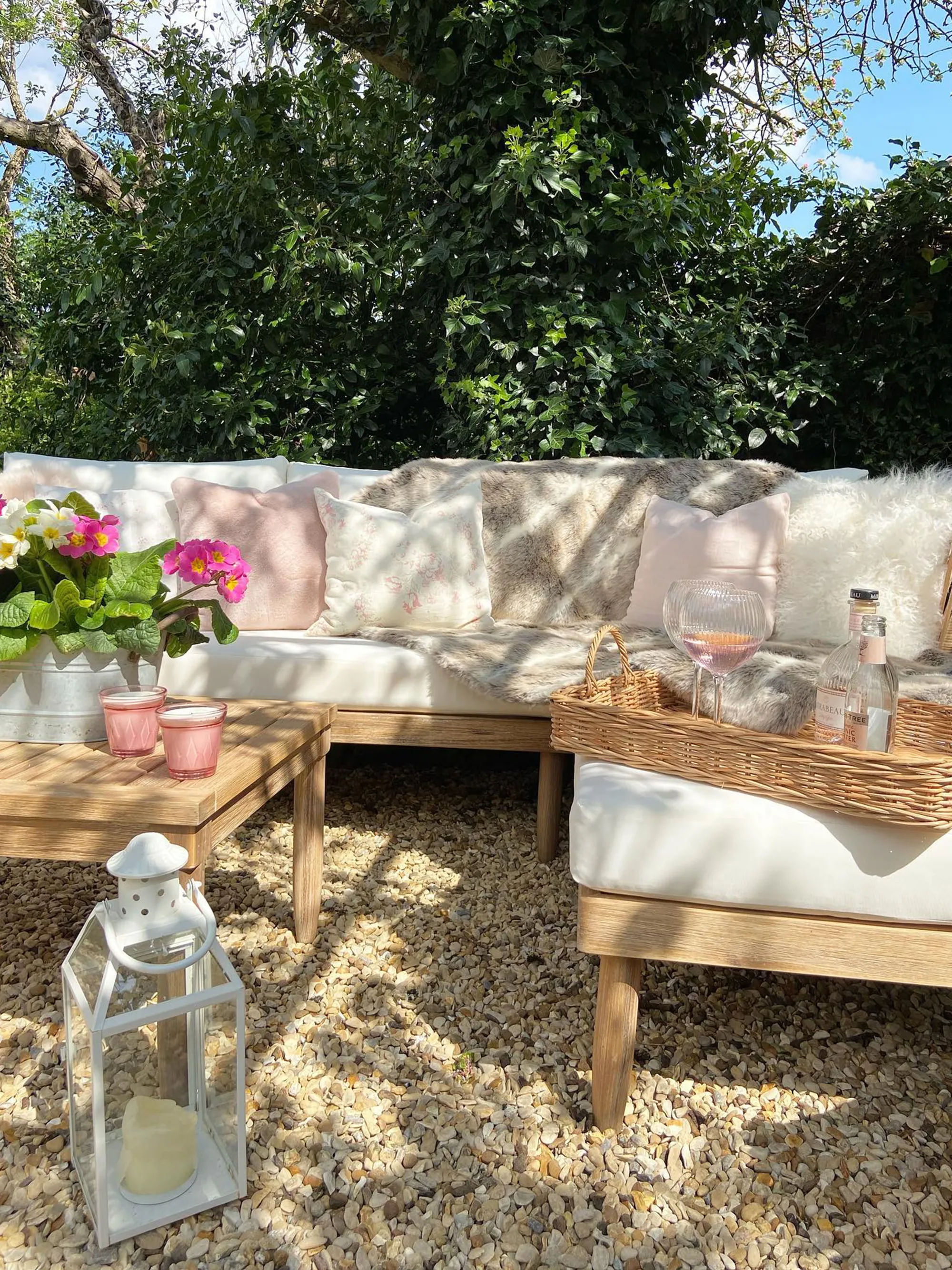 Loungeset met tafel 4-zits CREMONA rechtszijdig Acaciahout Gebroken wit