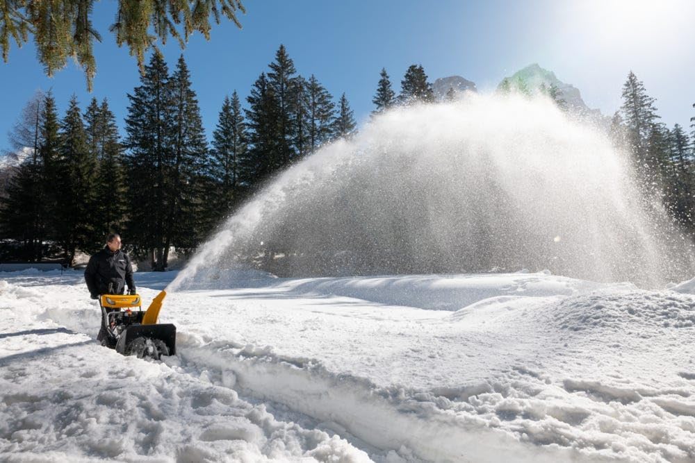 STIGA ST 5262 P Benzin-Schneefräse, 62cm Räumbreite, 50cm Schneetiefe, Scheinwerfer
