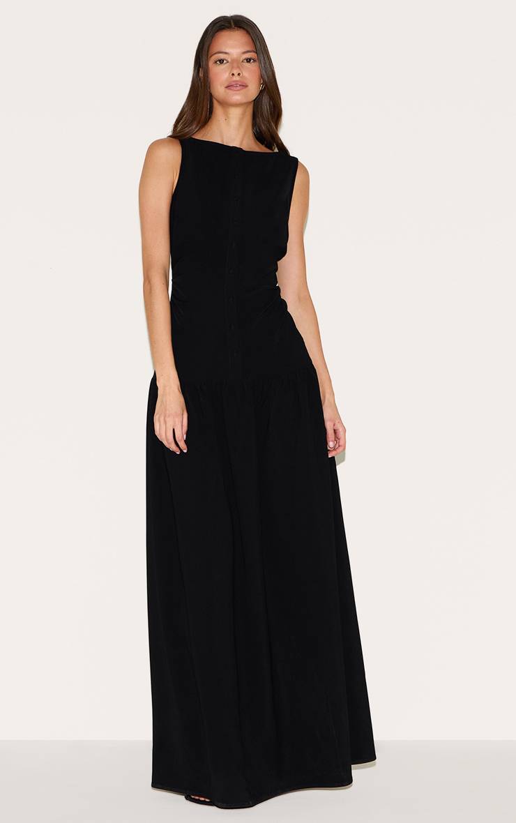 Noir Robe Maxi À Taille Basse Avec Boutons En Tissu Tissé