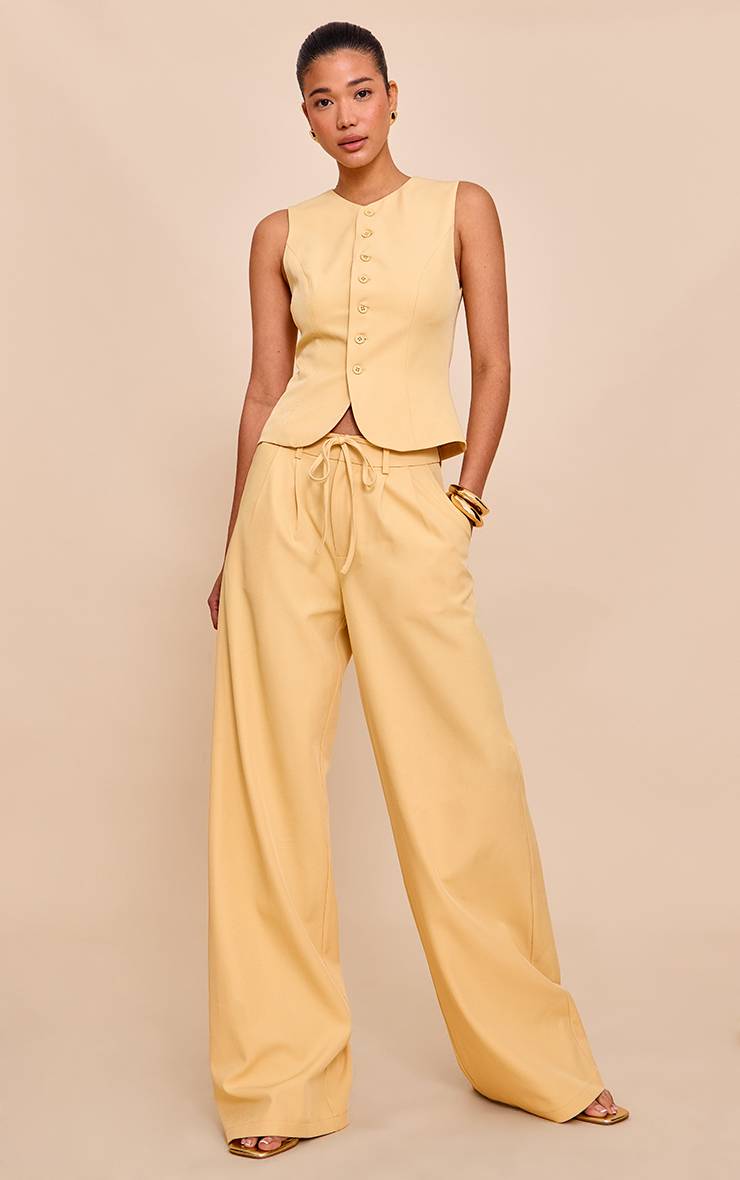 Butter Yellow Pantalon Large Tissé Ajusté Avec Détail Nœud À La Taille