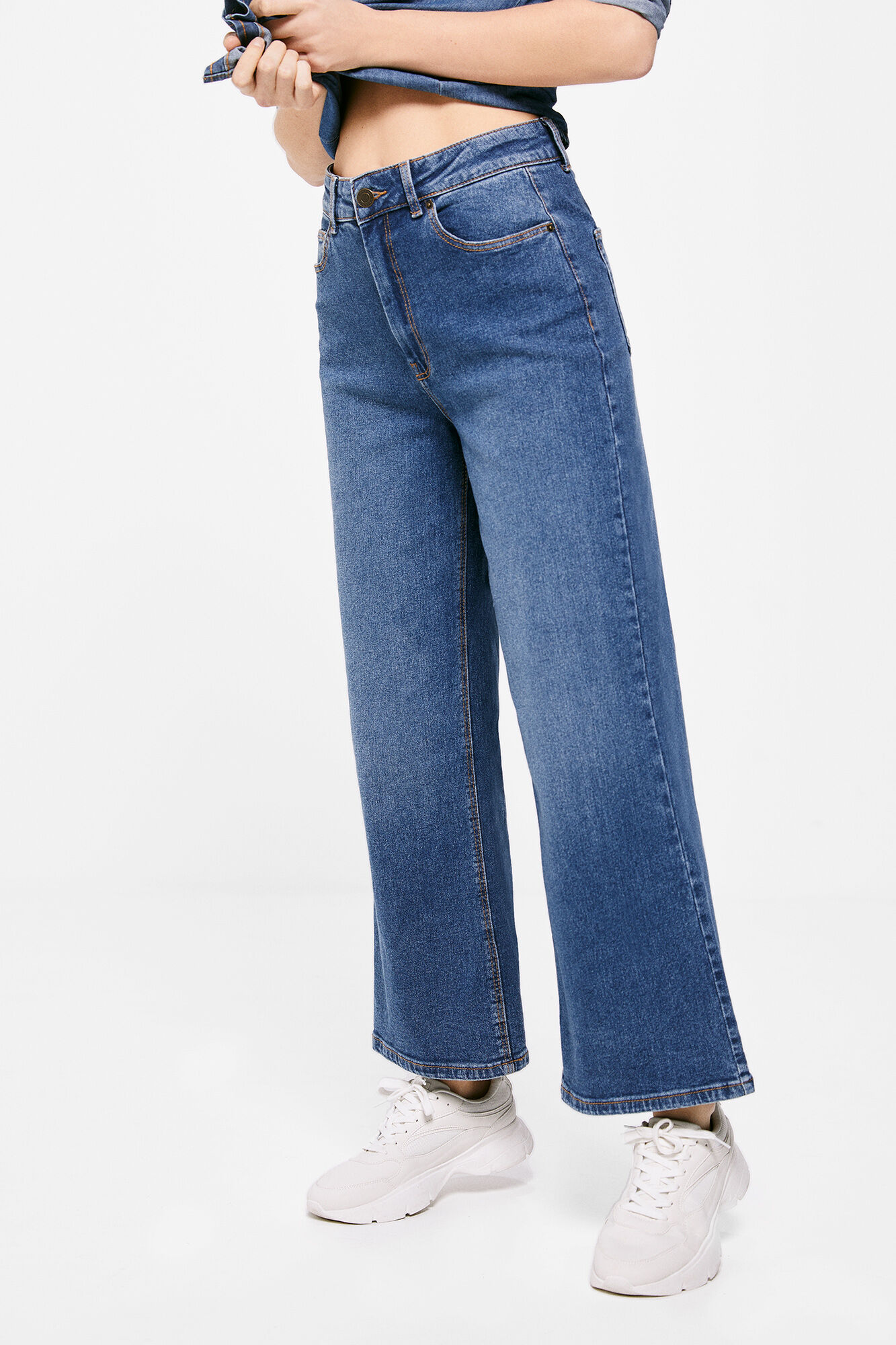 Calça jeans culote com lavagem sustentável - Azul médio