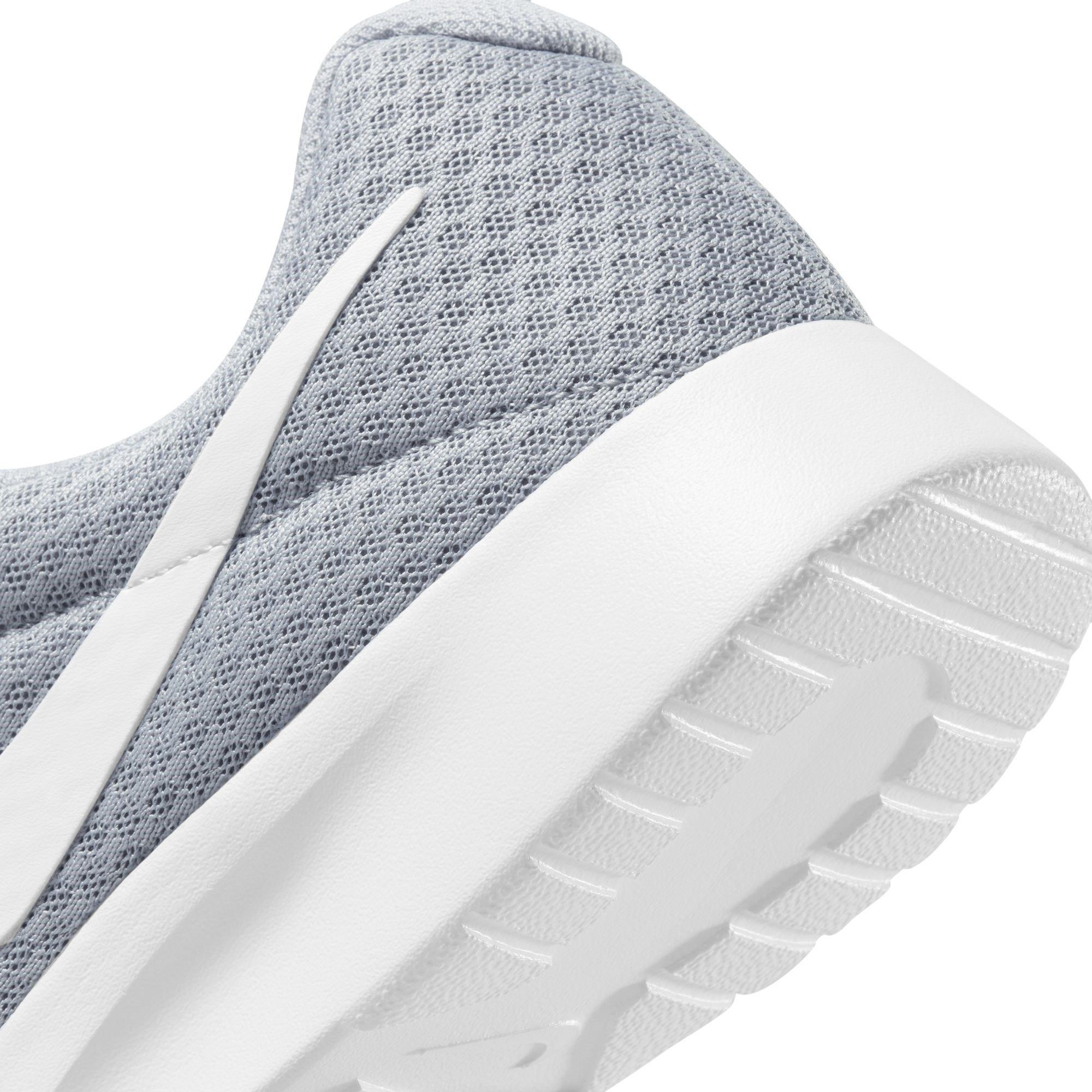 Nike Tanjun Womens Trainers