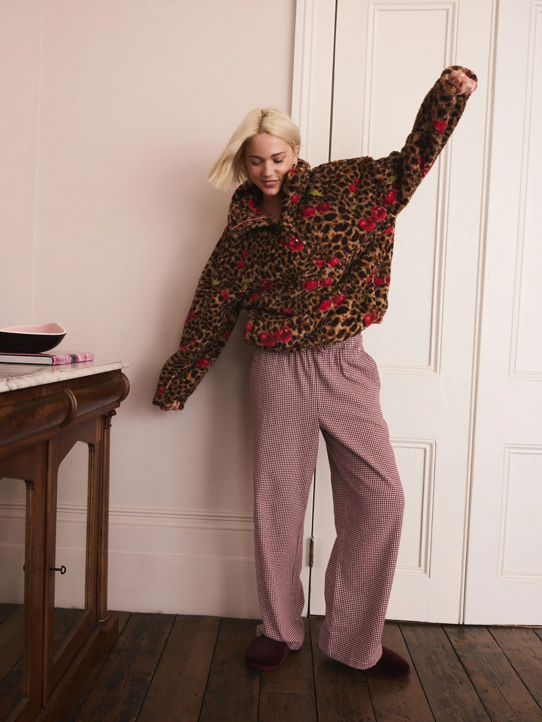 Animal/Cherry Print - Borg fleece met korte rits