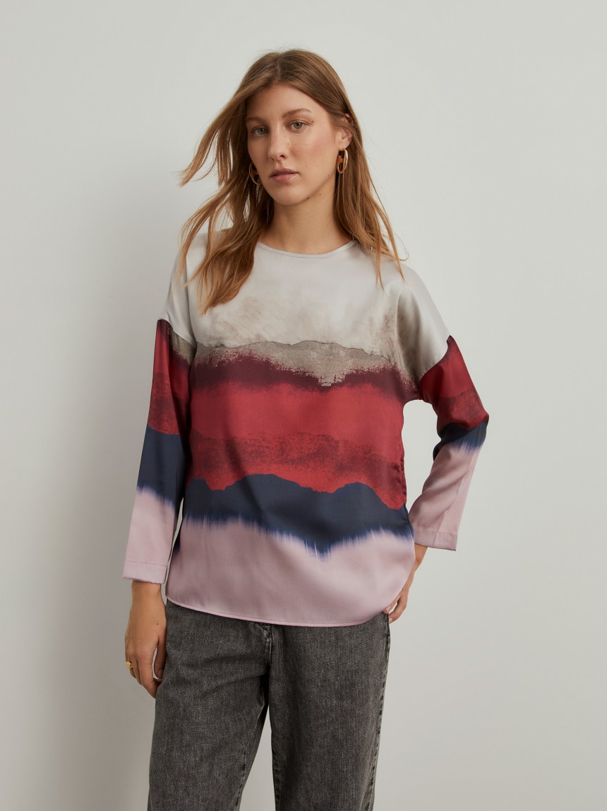 Blusa fluida estampada