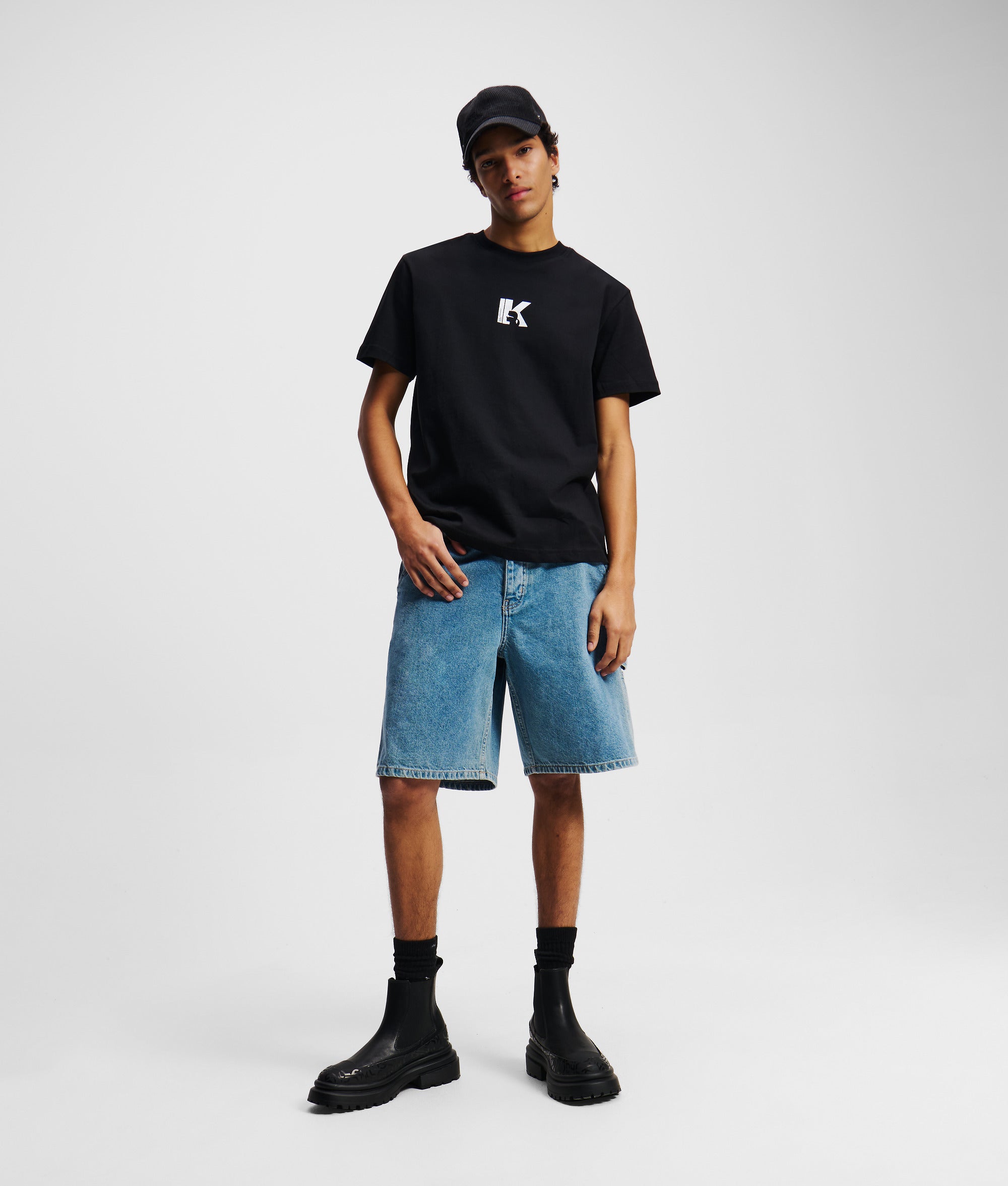 T-shirt met K-logo