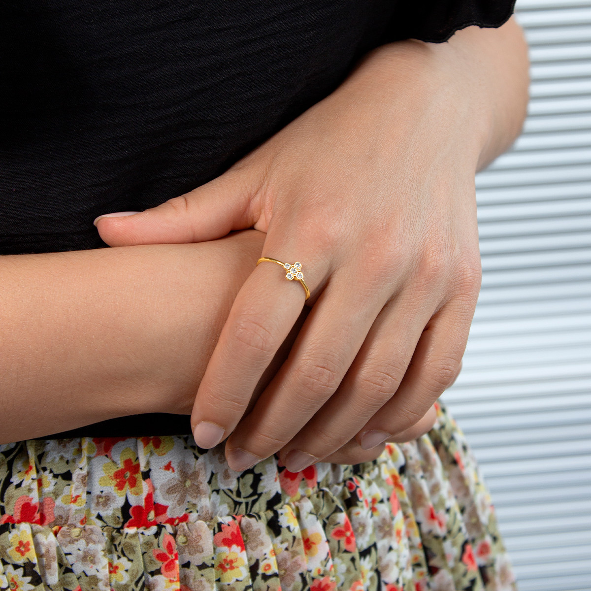Bague plaqué or jaune zirconias