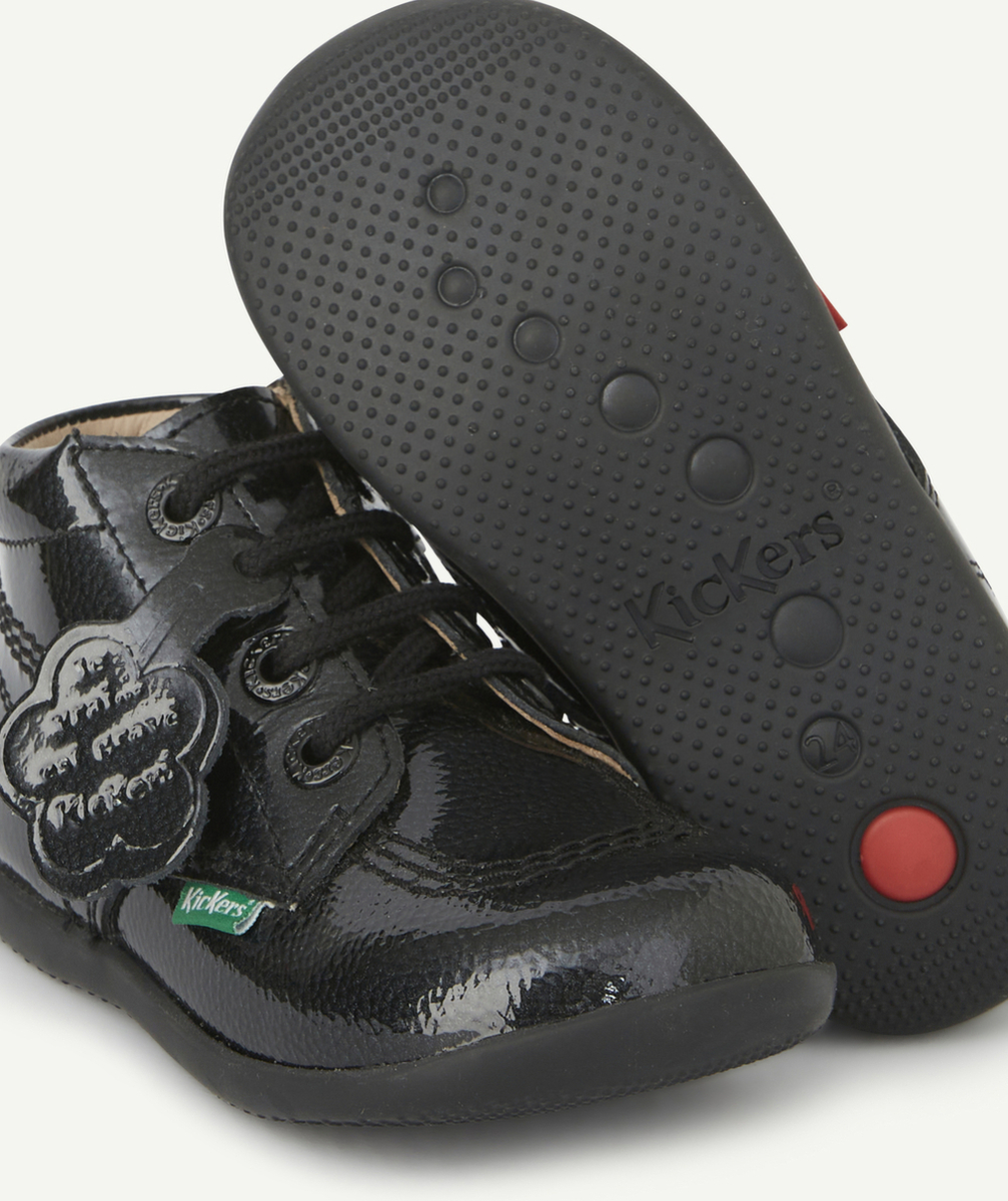 KICKERSBOTTINES BÉBÉ EN CUIR VERNIS NOIR LACET ET ZIP