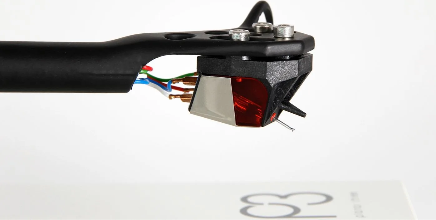 Rega Planar 3 Blanc laqué avec cellule Nd3 Platines vinyle hi-fi