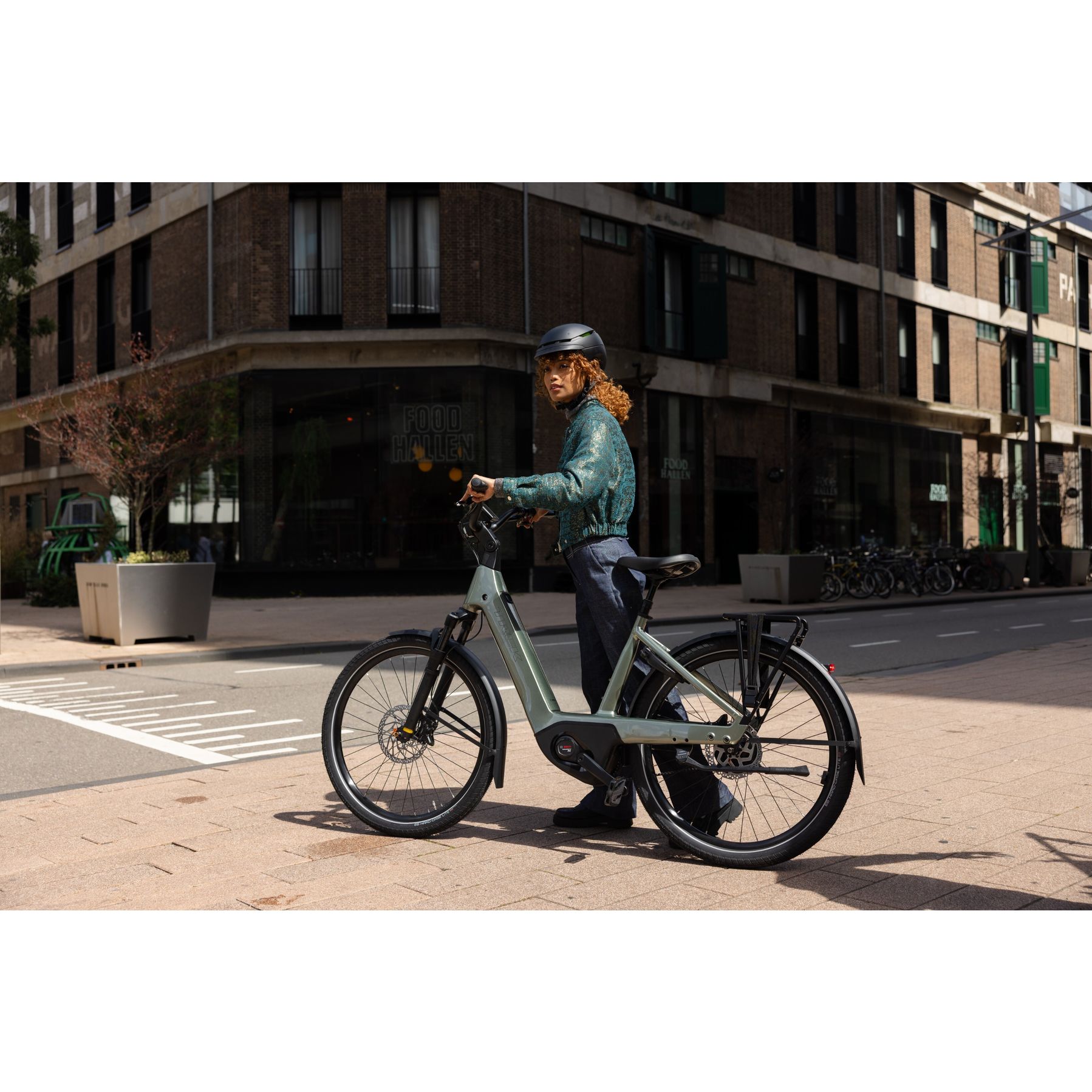 Trek Charter+ 5 Auto 2026
