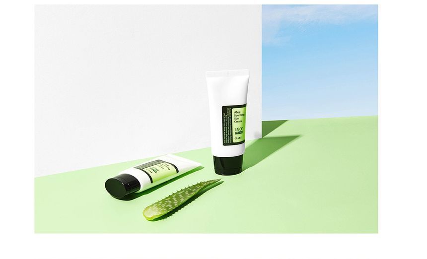 COSRX - Aloë Verzachtende Zonnecrème