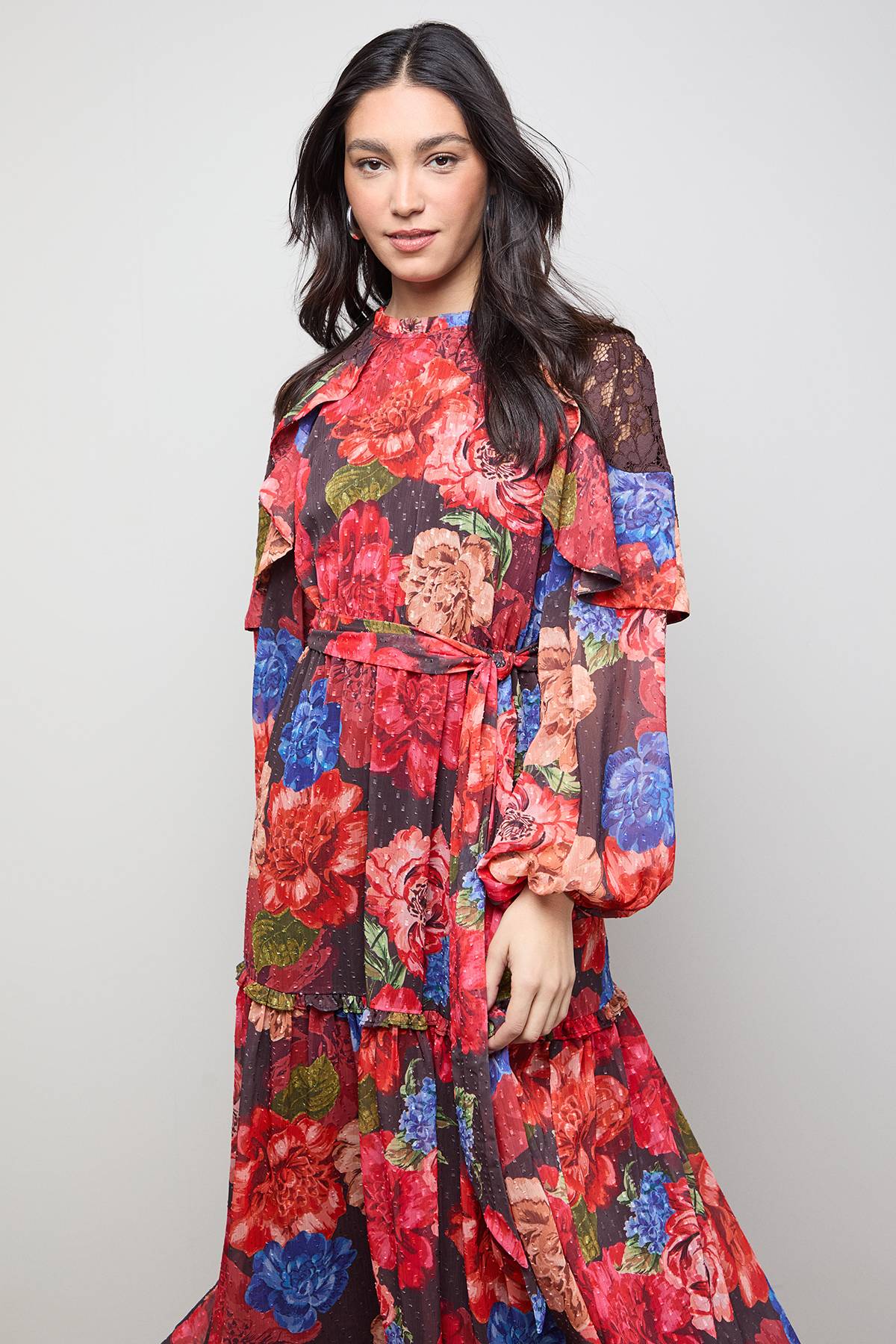 Oasis Robe Midi à Taille Ceinturée avec Détail Cape en Mousseline Imprimée