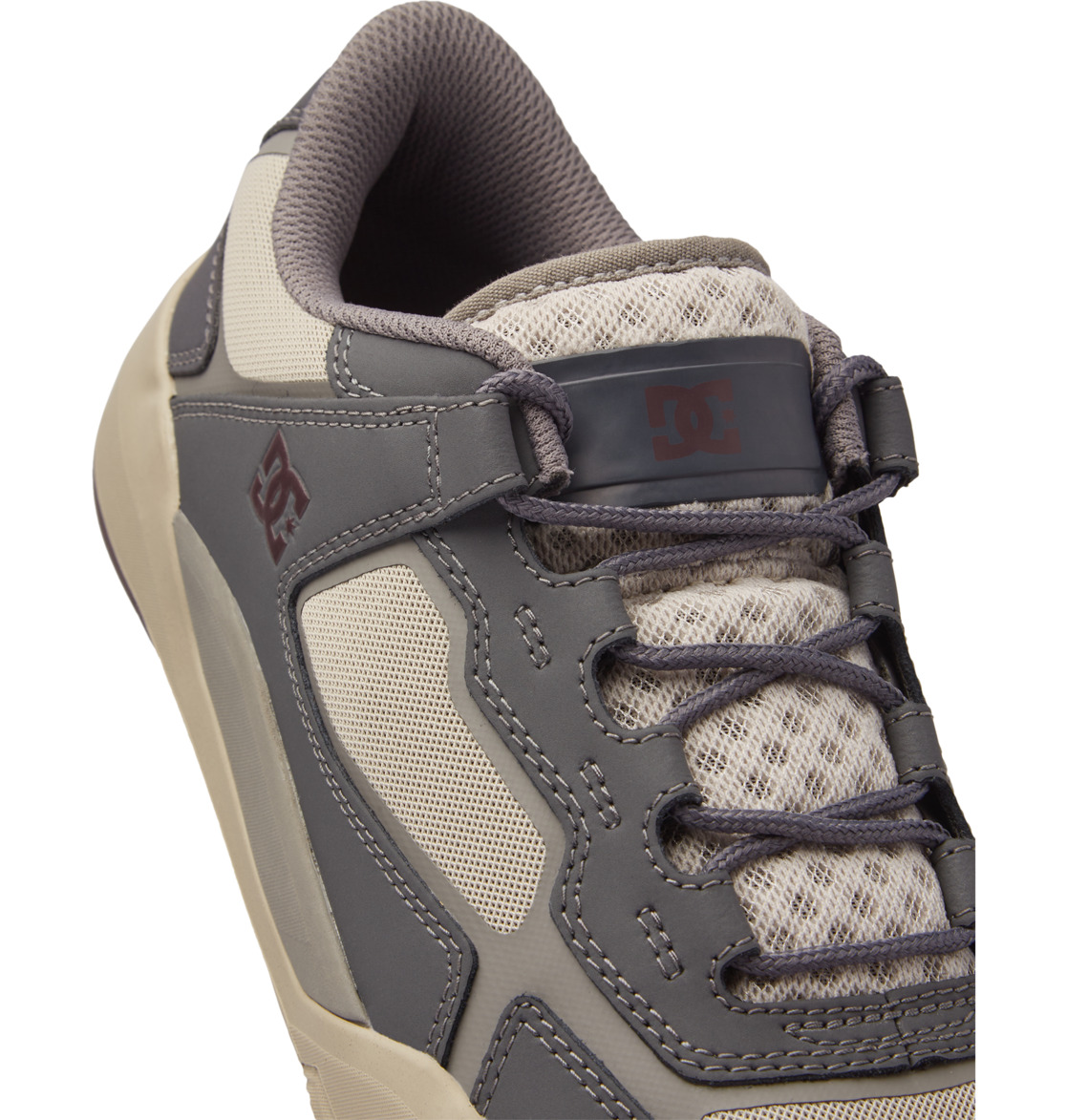 DC Shoes Metric Dark Grey Light Grey 7 US / 39 EU