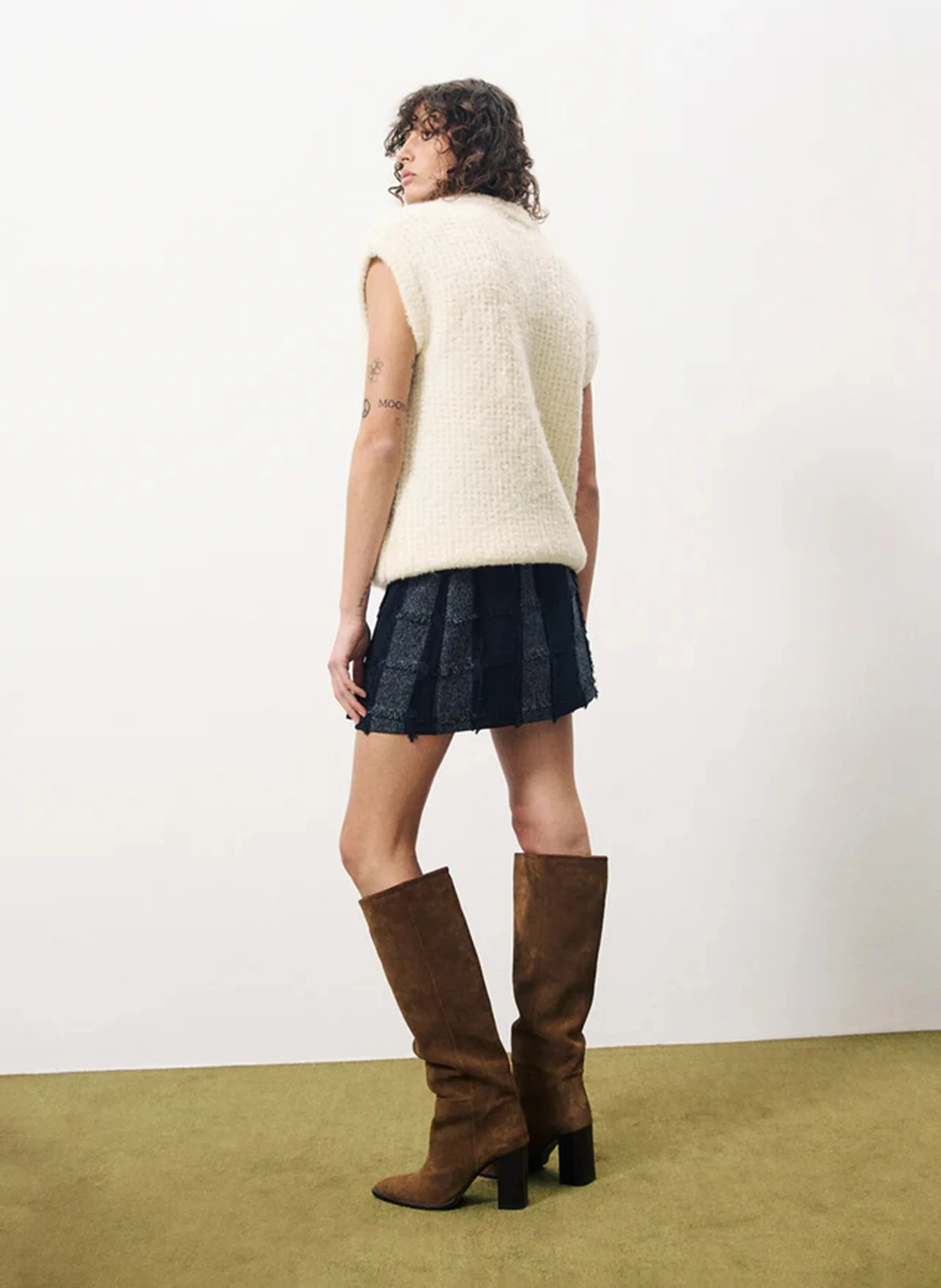 MAGALY - Gilet sans manches en maille bouclette | Beige