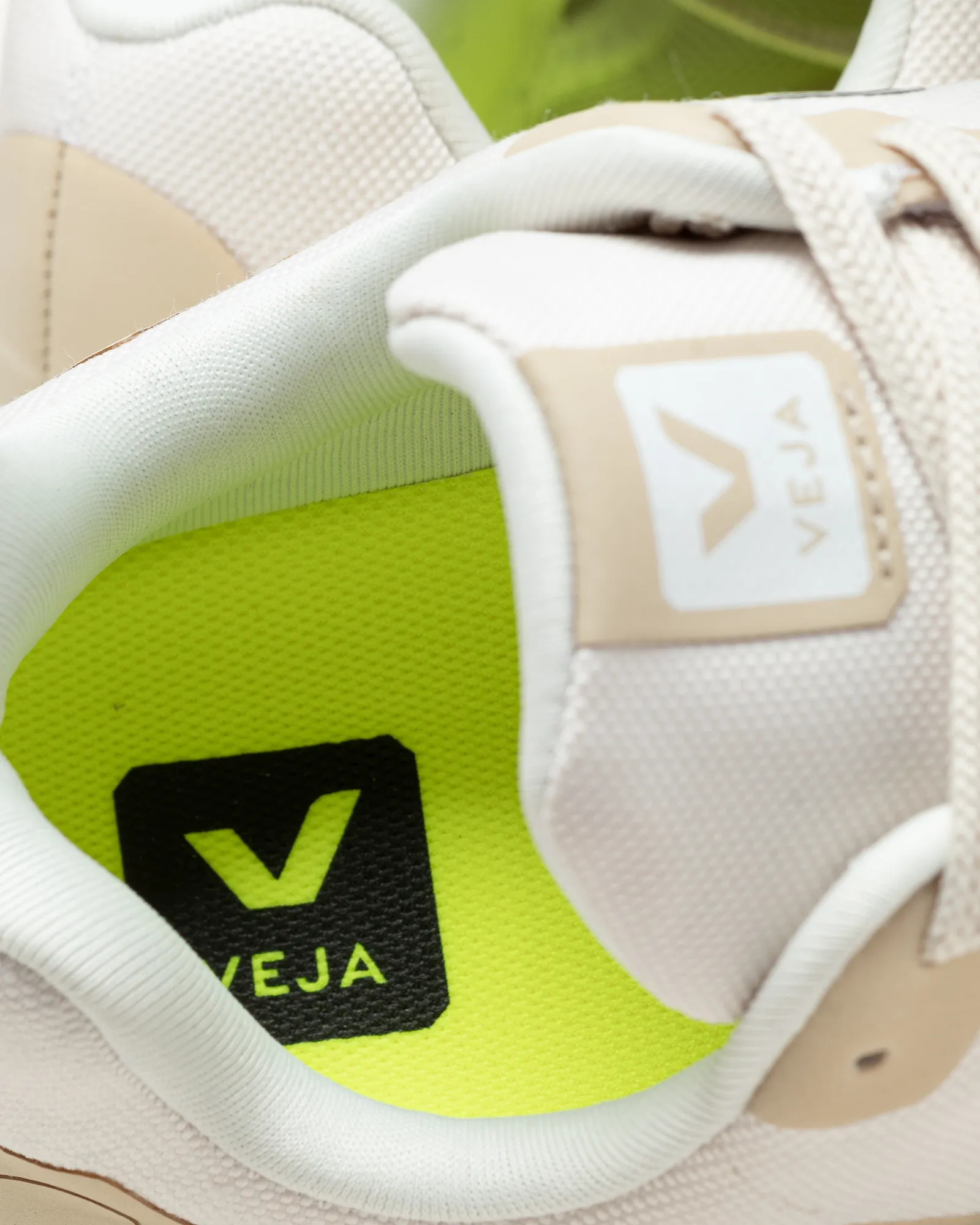 Veja FITZ ROY TRK-SHLL