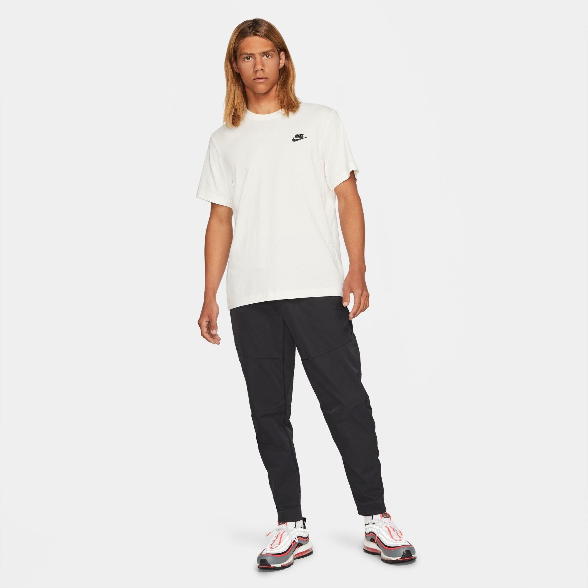 Nike Sportswear Club Men's T-Shirt