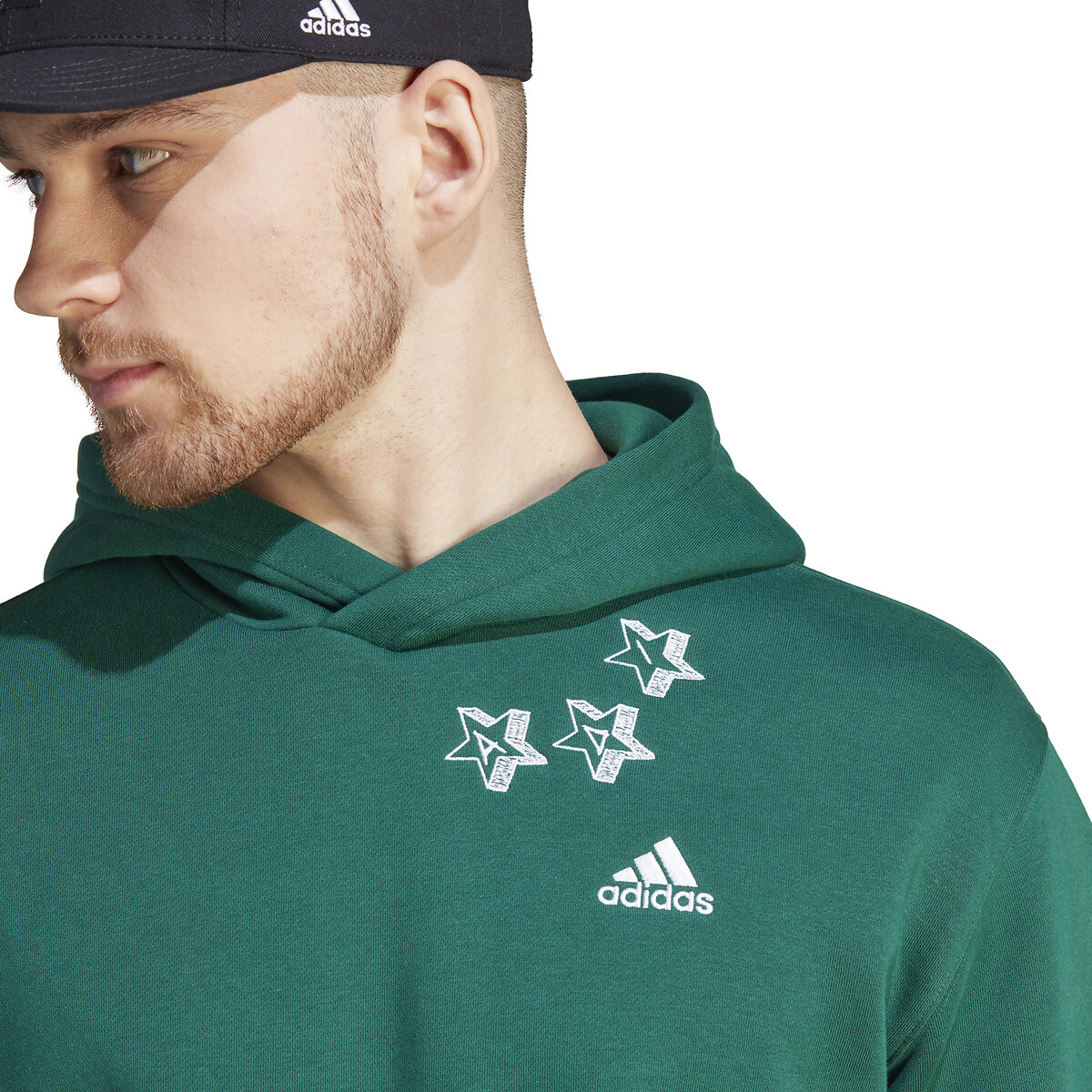 ROUPAS ESPORTIVAS ADIDAS<br>Moletom com capuz de tecido