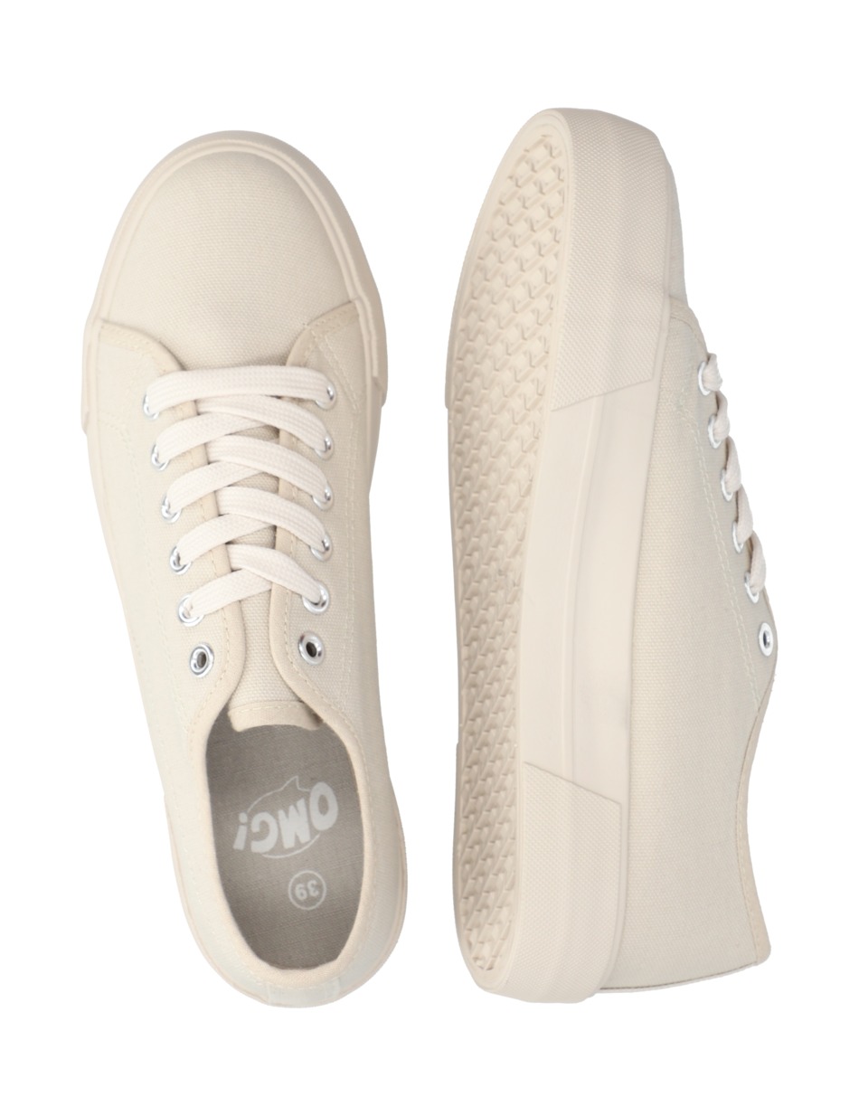 Canvas Sneaker