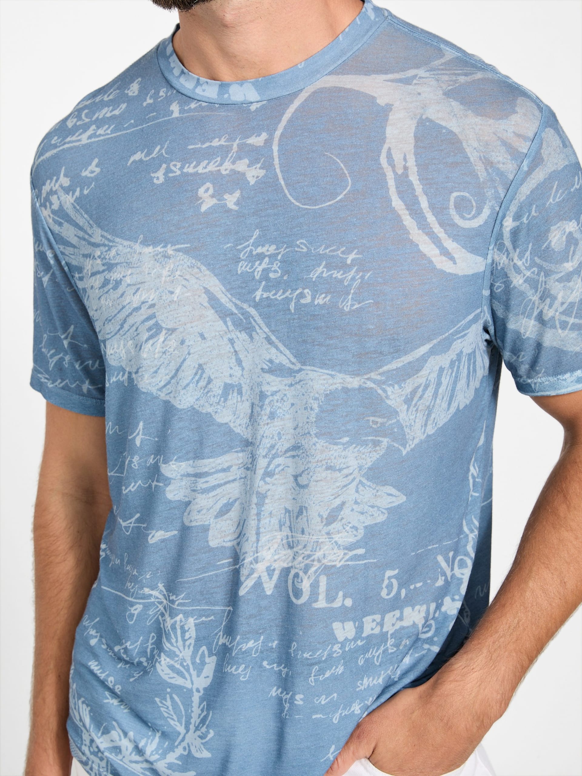 Camiseta básica com mensagem para o dia a dia