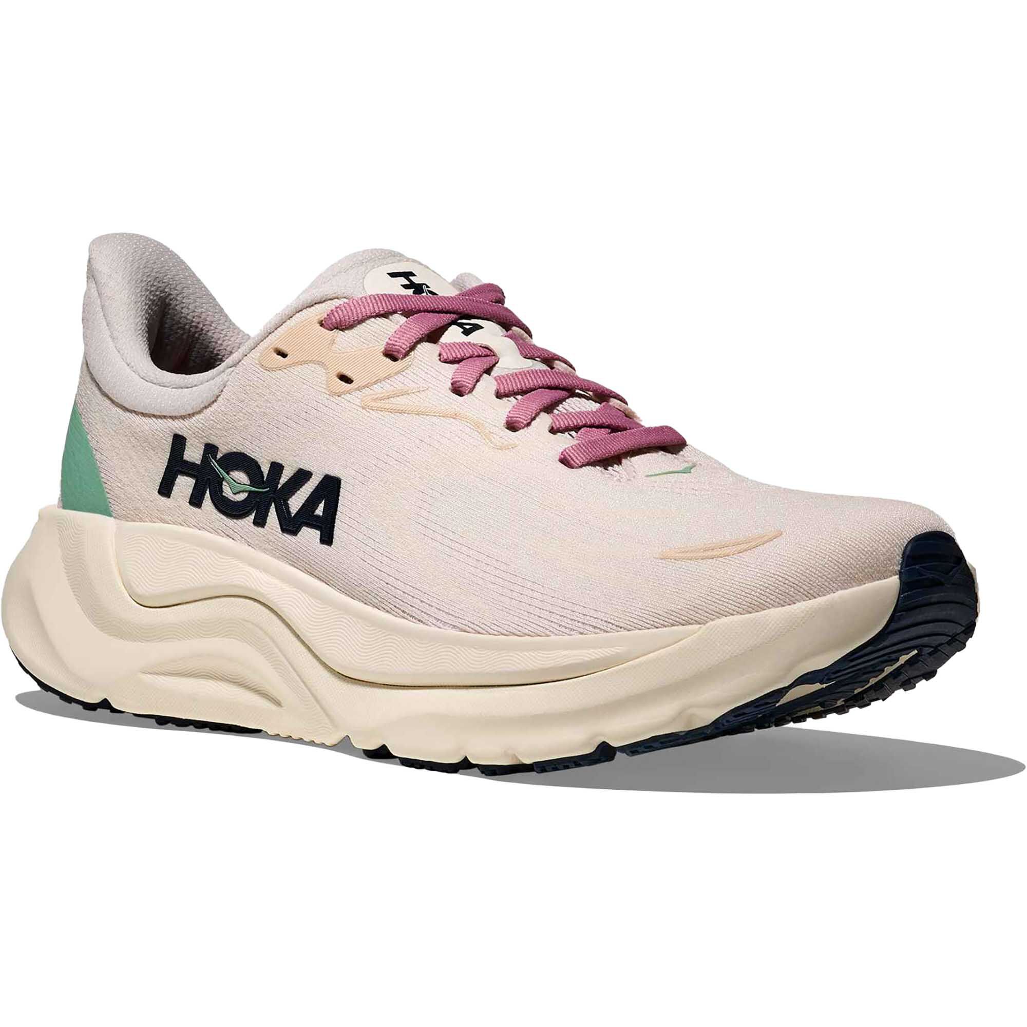 HokaW ARAHI 8