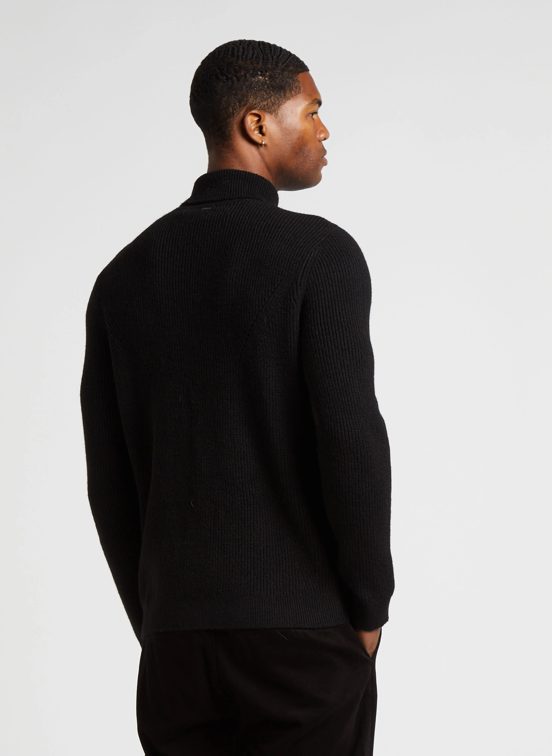 Pull col roulé en laine mélangée| Noir
