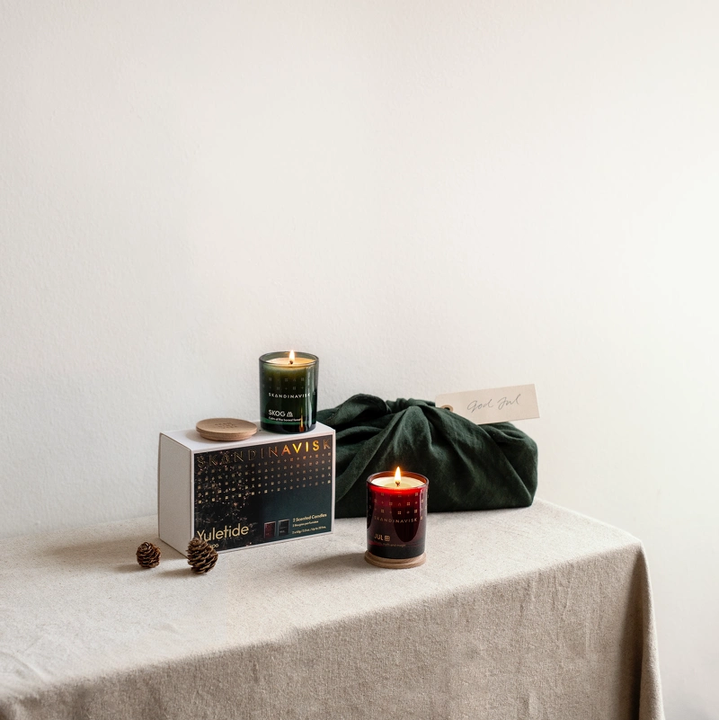 SKANDINAVISK Yuletide Scented Candle Giftset 2 x 65 gr.