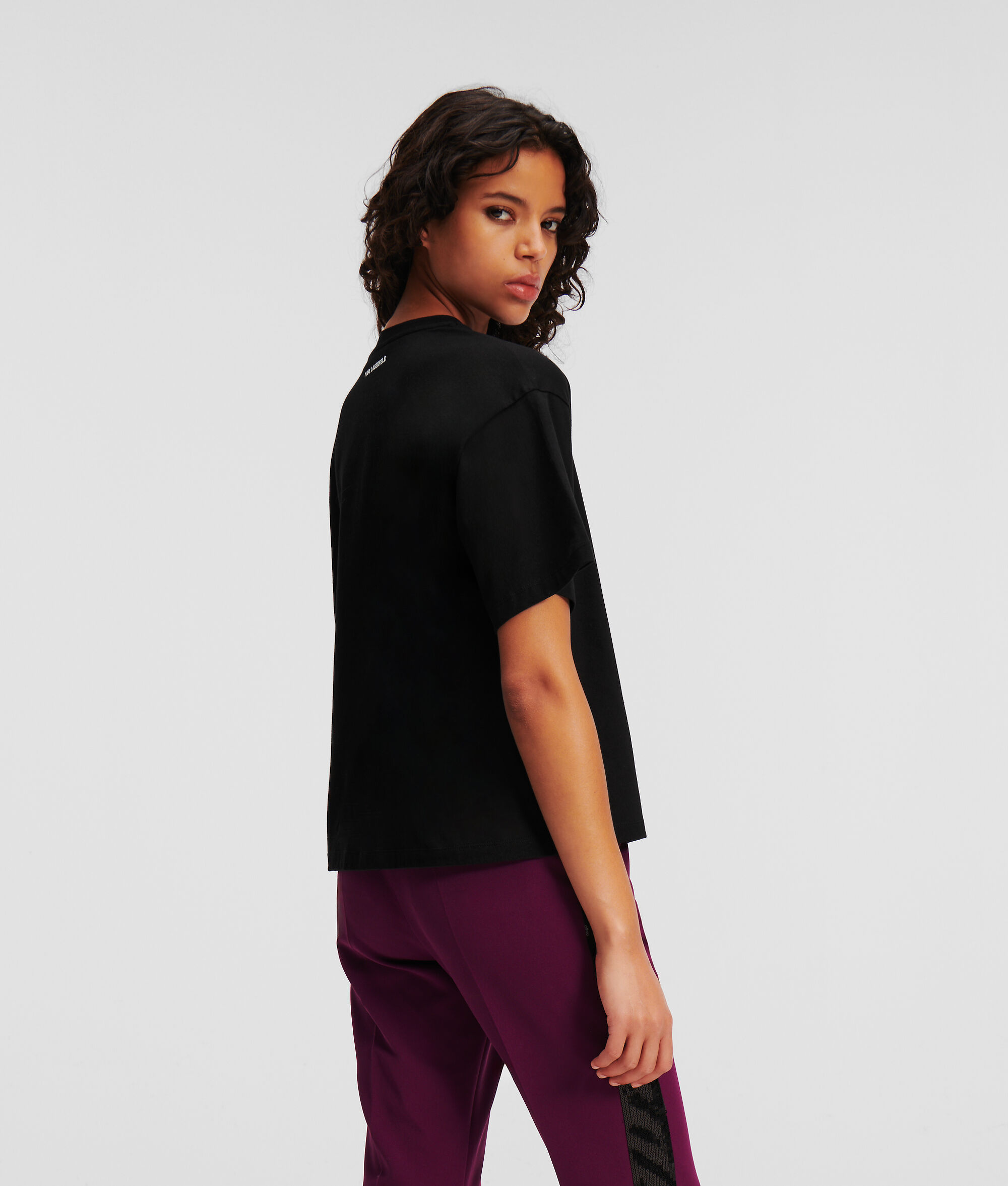 T-SHIRT AVEC LOGO KARL EN STRASS