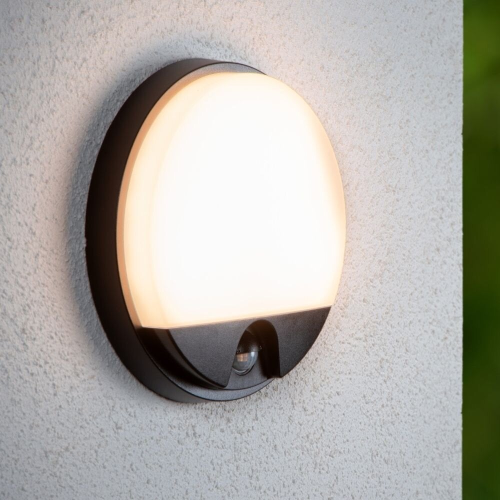 LED wandlamp Hups Ir in zwart 10W 1000lm IP54 met bewegingsmelder en schemersensor