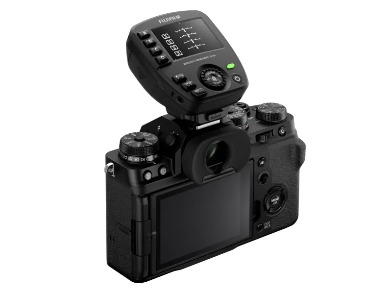 Fujifilm Wireless Commander EF-W1 - Trådløs flash synkroniserings transceiver - for GFX 100, 50; X Series X100, X-E3, X-H1, X-H2S, X-Pro3, X-S10, X-T20, X-T3, X-T30, X-T4