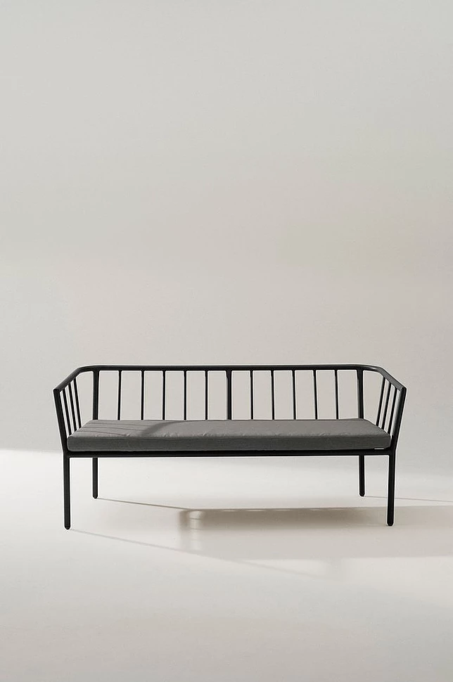 MENTON utesofa 2-seters