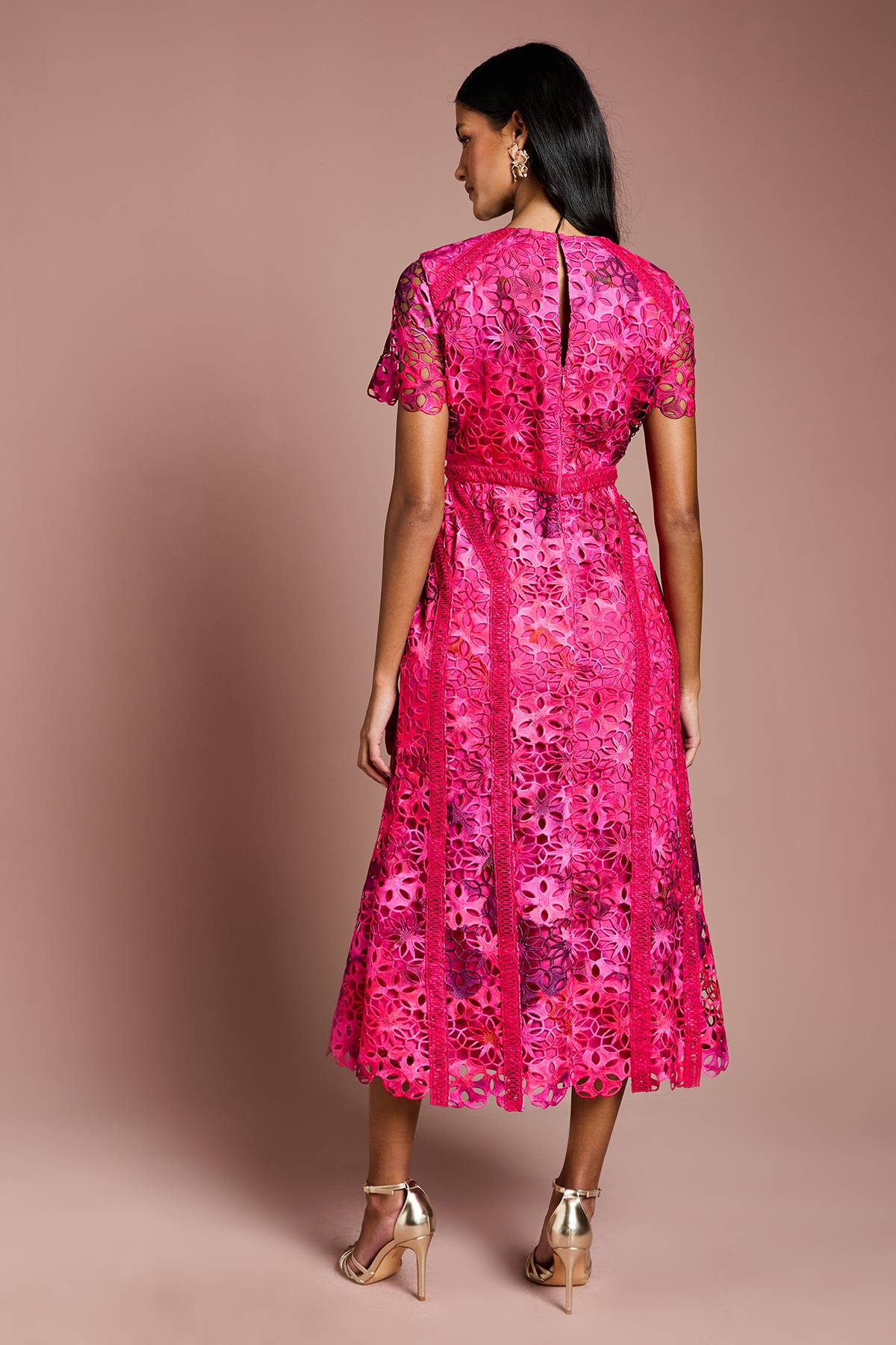 Coast Robe Crayon Mi-Longue en Dentelle Imprimée Petite