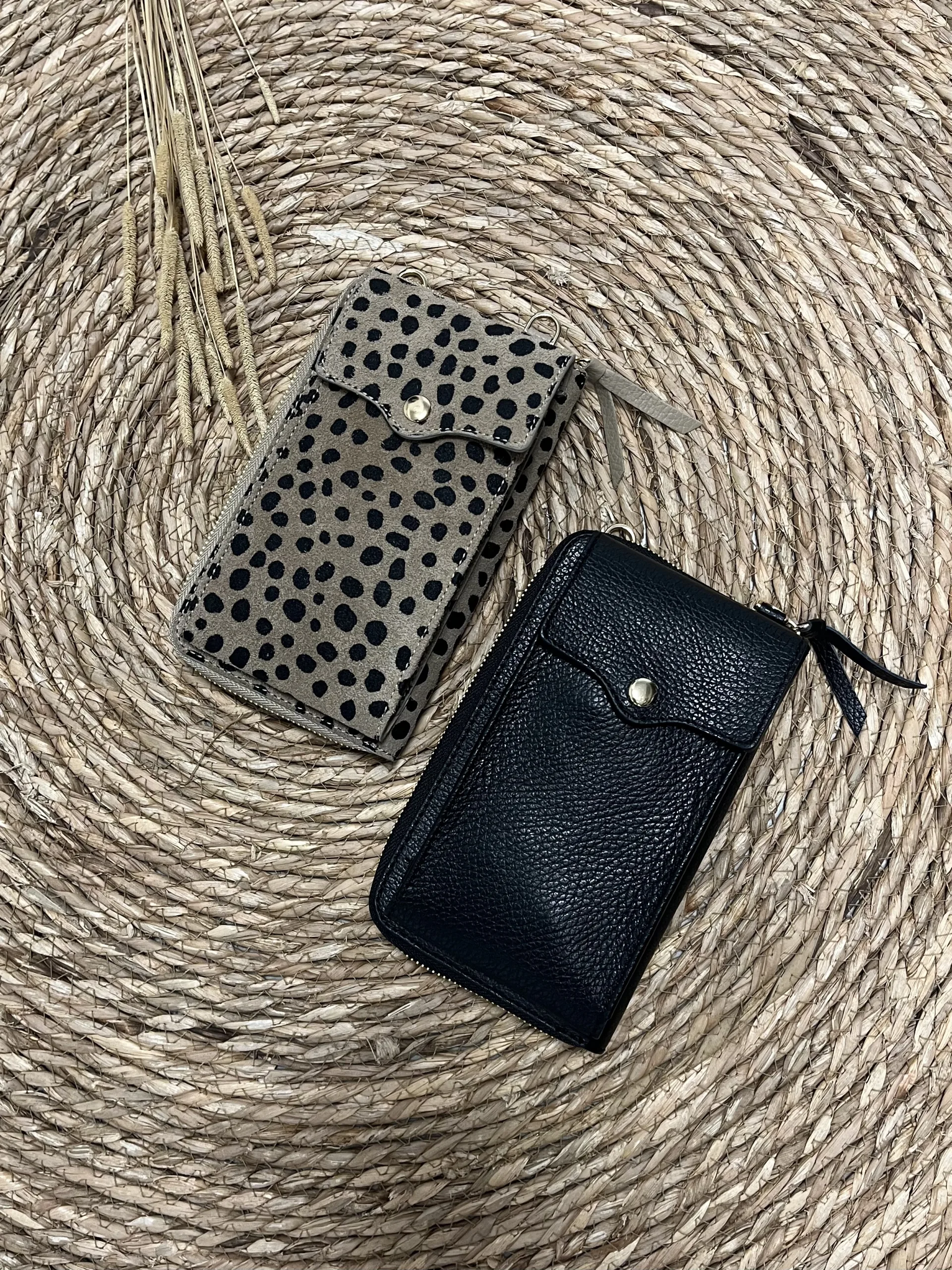 Mia Phone Bag - Suede Cheetah