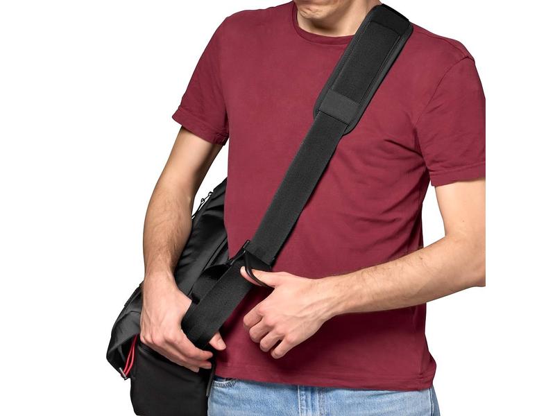 Manfrotto Kameratasche Advanced Messenger M III Schwarz Messenger-Kameratasche mit wasserabweisendem Material