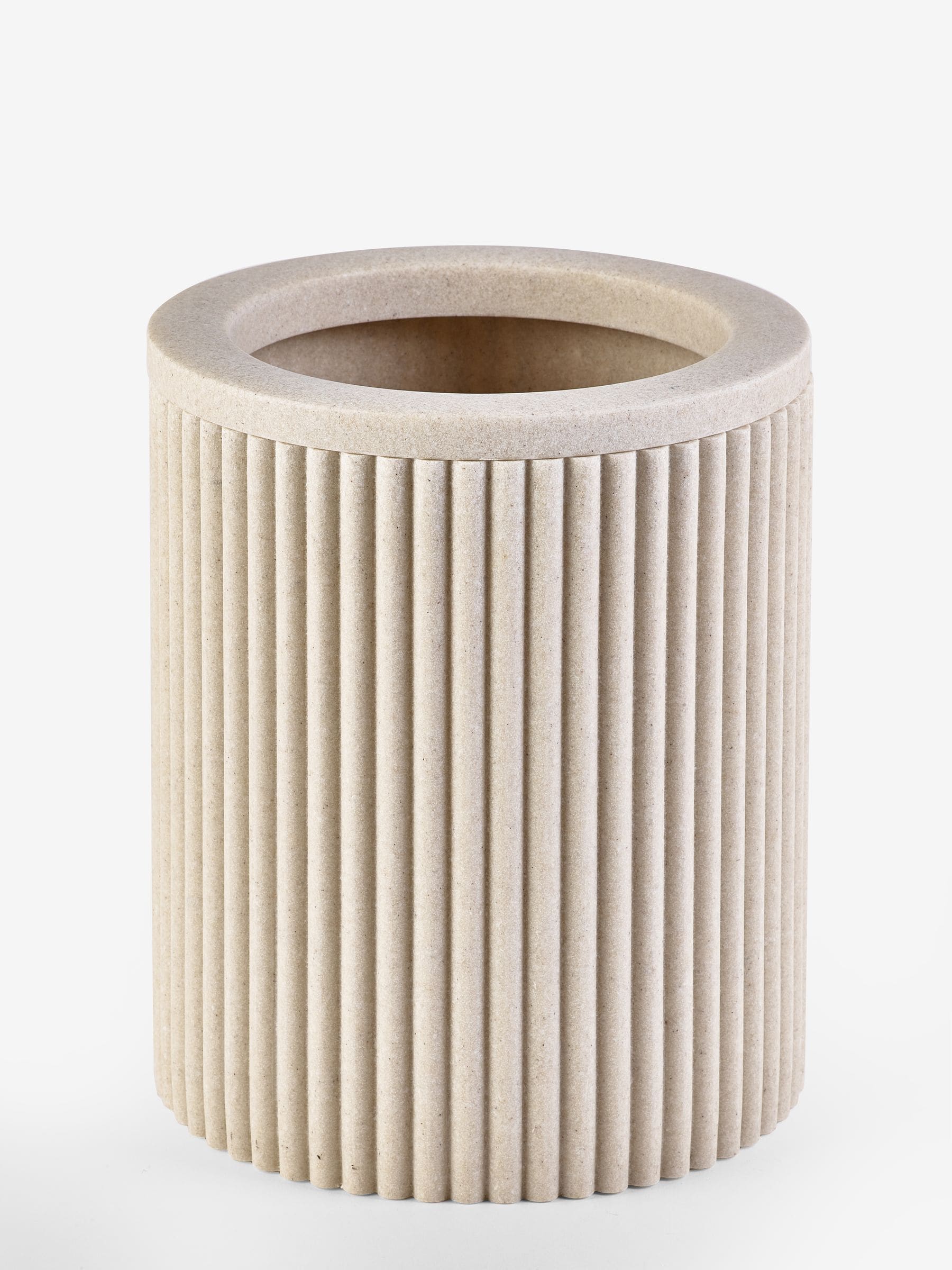 Resin Ribbed Bin