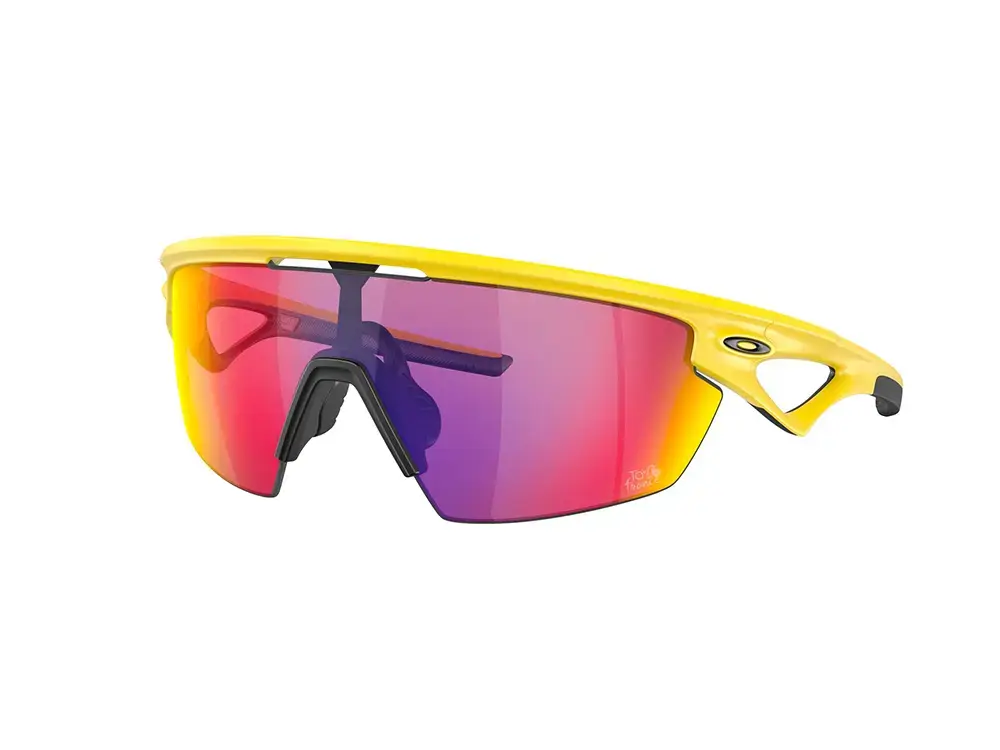 Oakley Sphaera Sport Zonnebril Prizm Road Lens Mat Geel