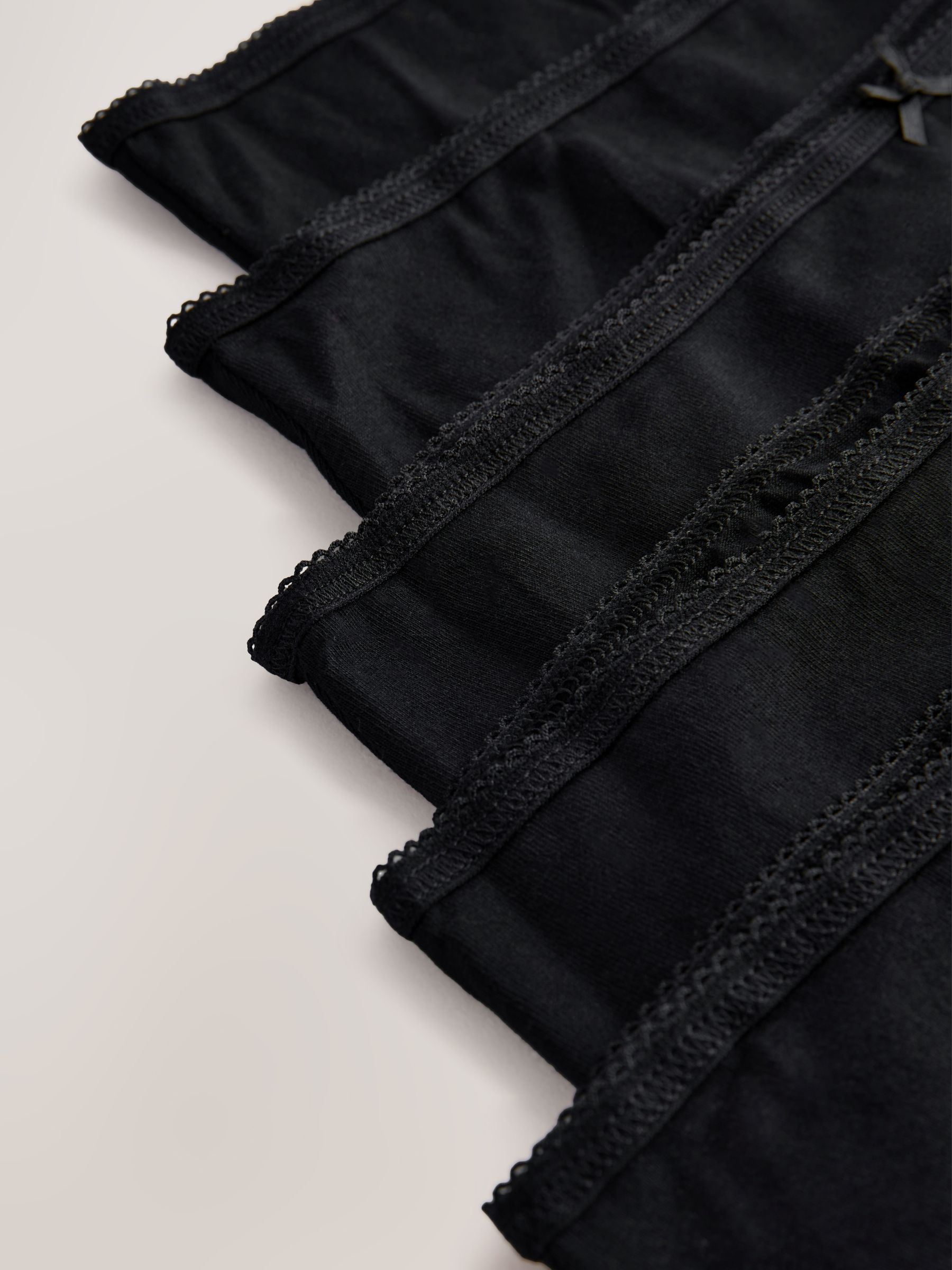 Zwart - Set van 5 slips met hoog katoengehalte