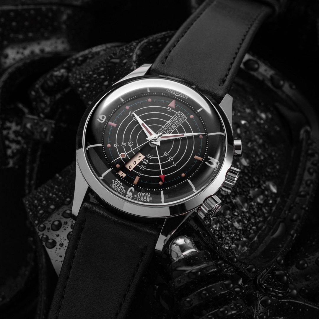 Vulcain Nautical Heritage Cricket Black & Beige Patina Sapphire 42mm
