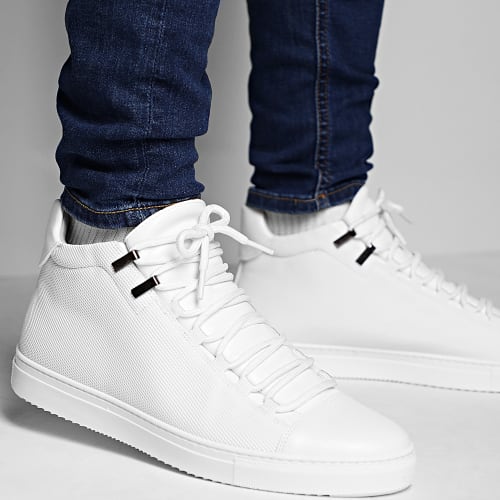 Baskets 222 White