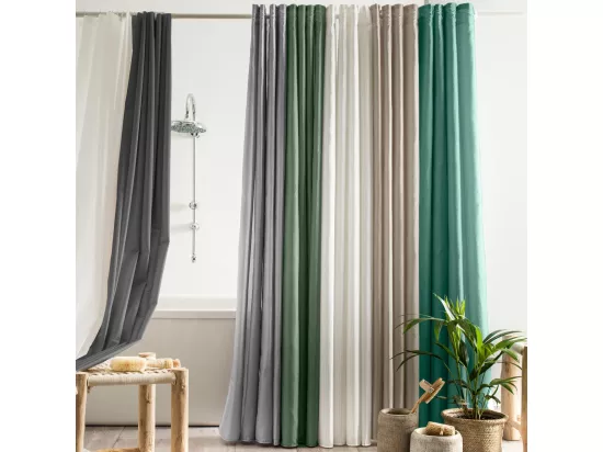 Rideau de douche uni en polyester ESSENTIEL