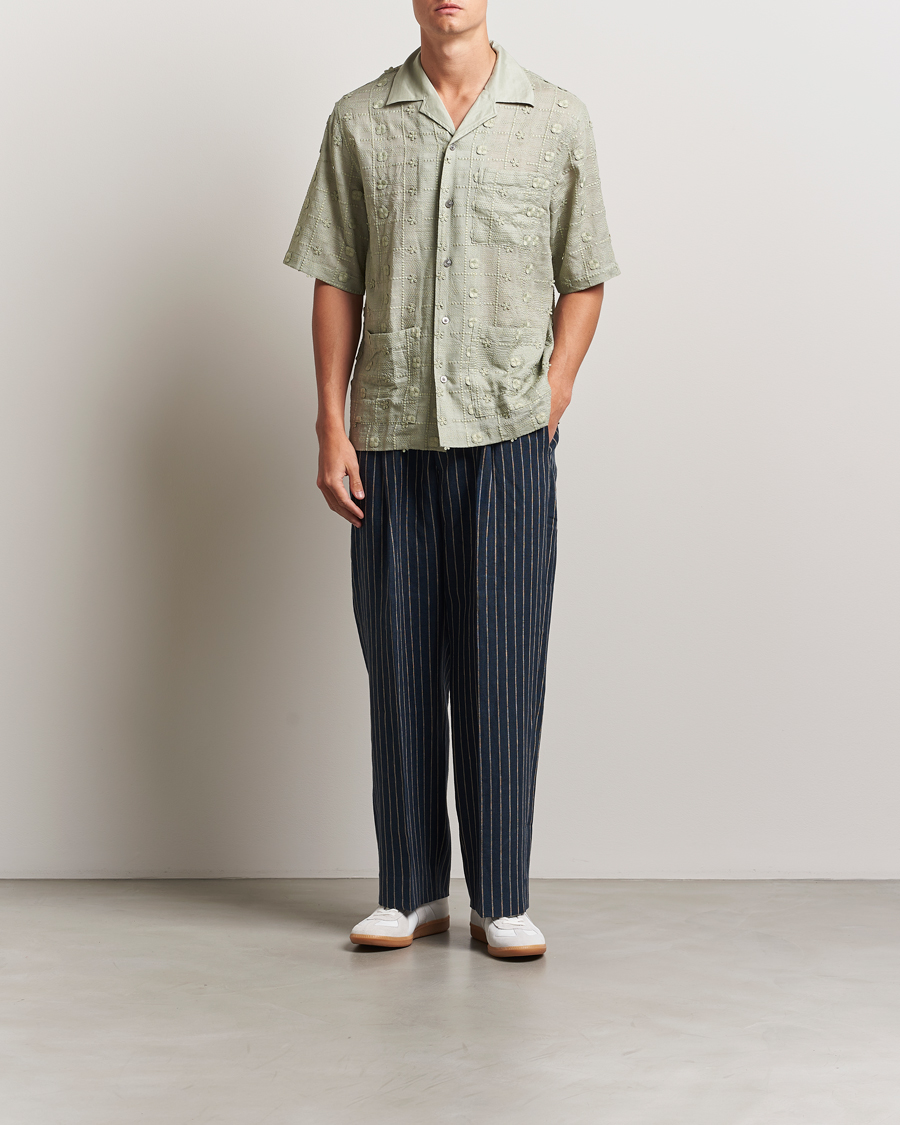 NN07 Ben Lyocell Fil-Coupé Embroidery Anglaise Shirt Sage Green