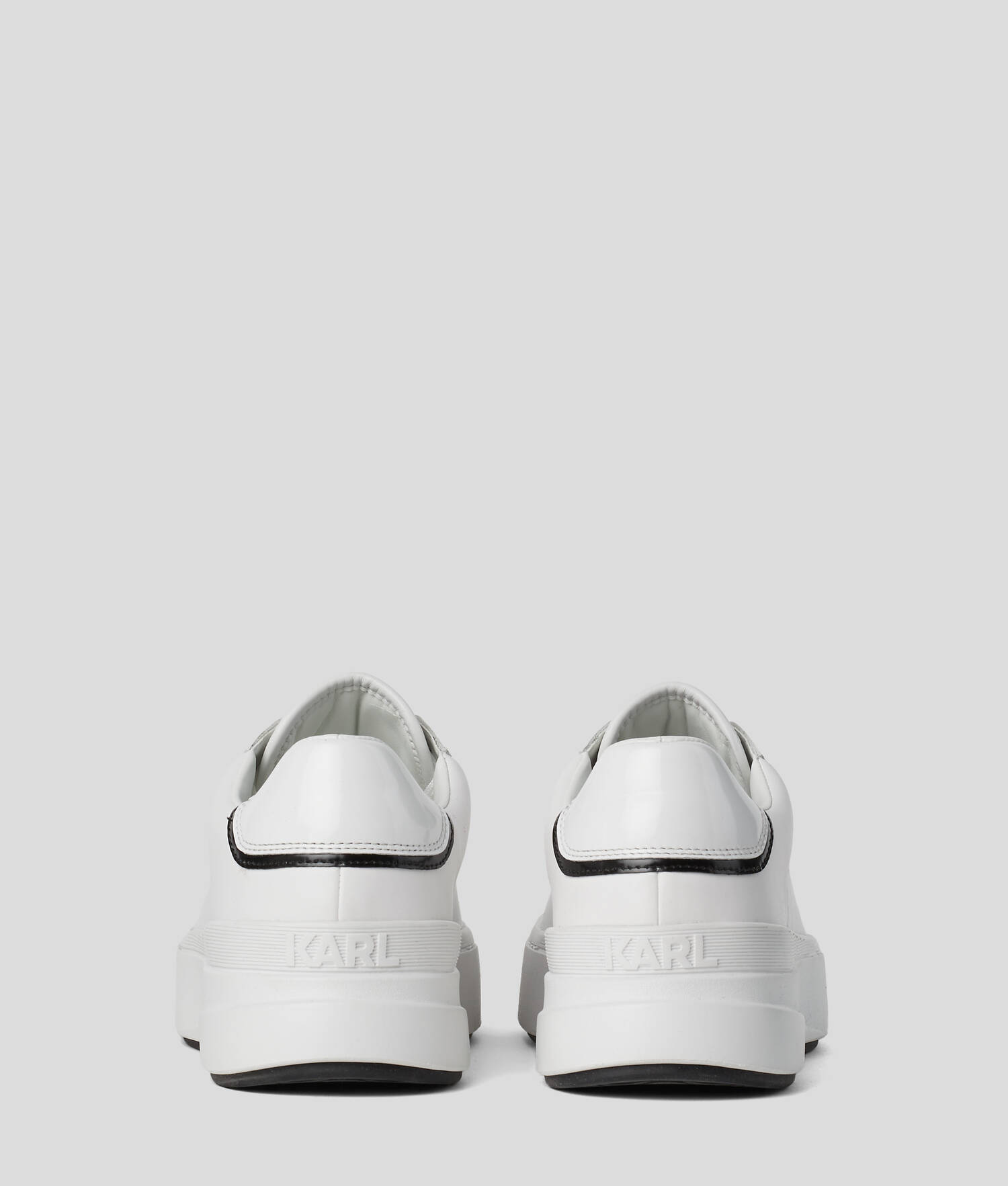BASKETS EN CUIR KRONOS