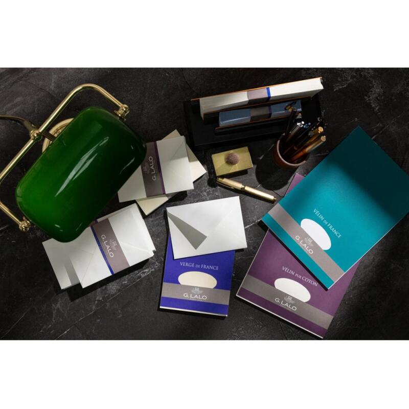 25 enveloppes 162x229mm Vergé de France doublées gommées