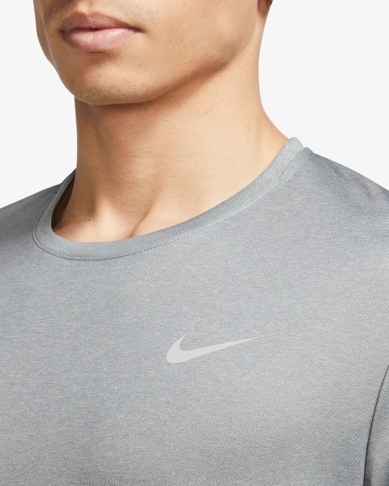 T-shirt de running Nike Miler Gris pour homme