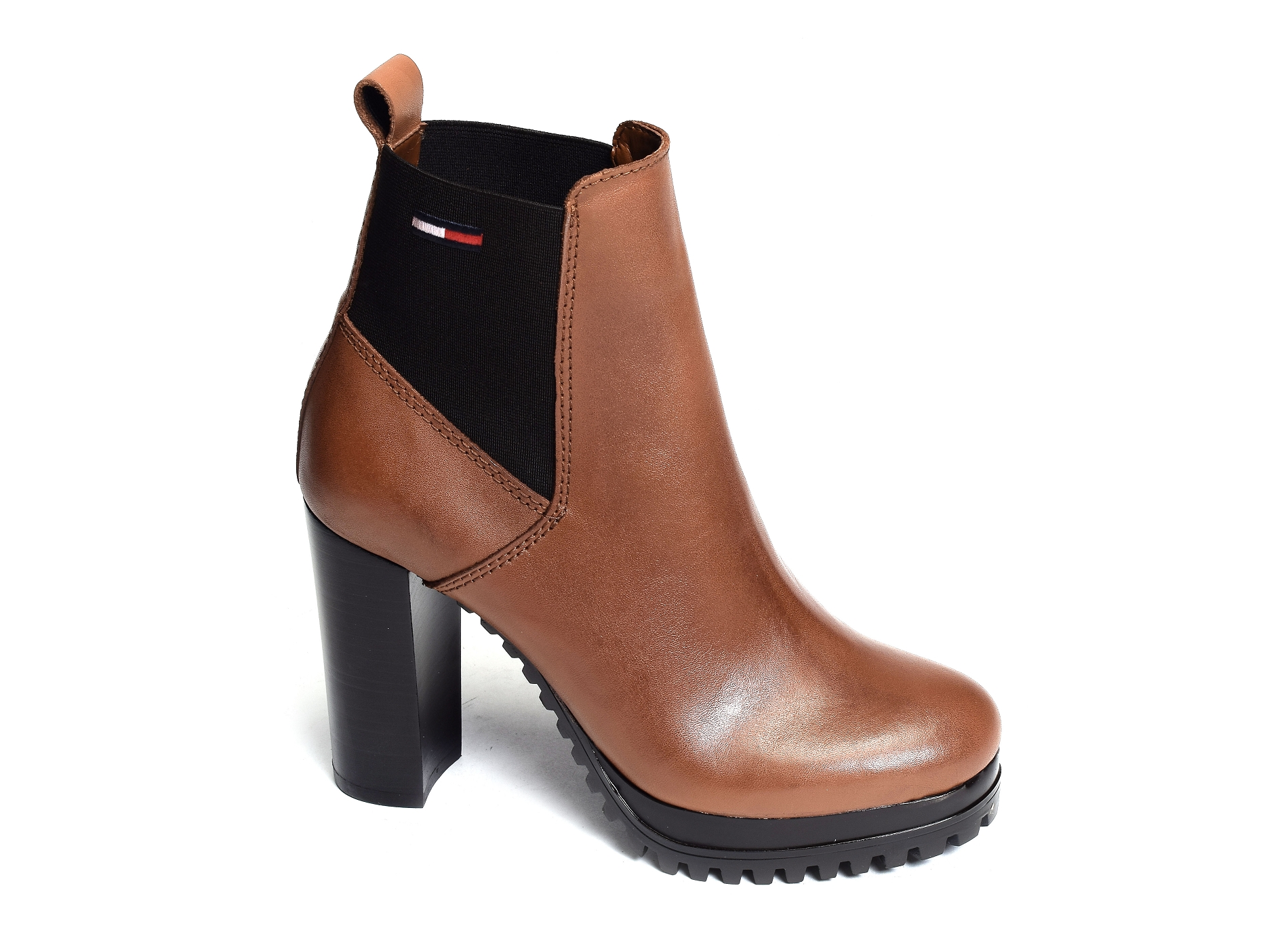 Essentials high heel boot 2045 camel